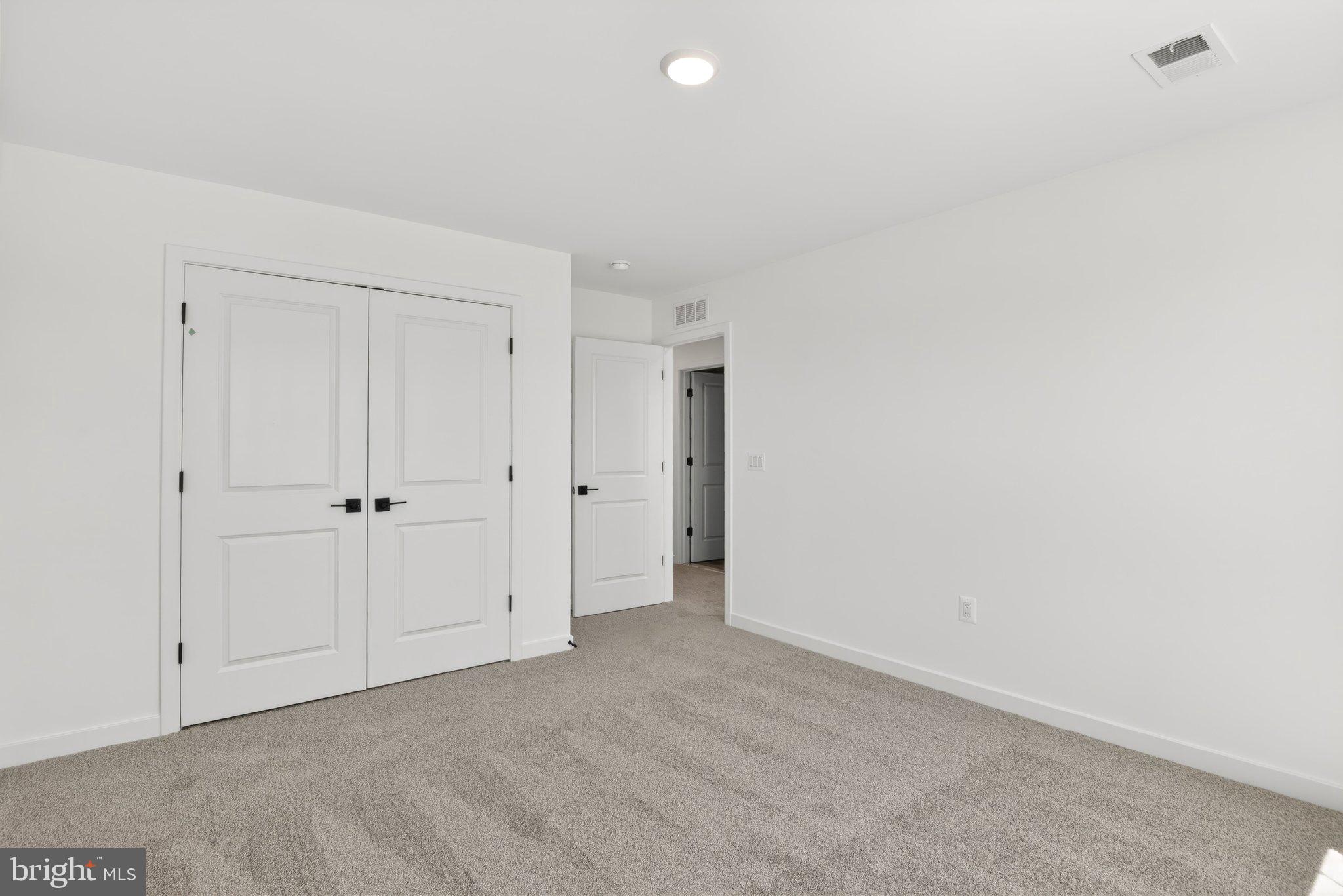 THE GREENS - Residential