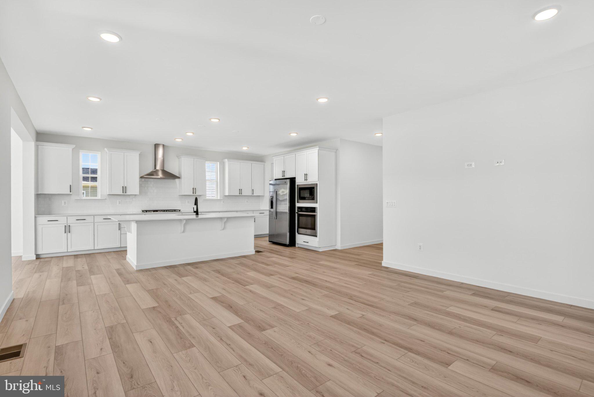 THE GREENS - Residential