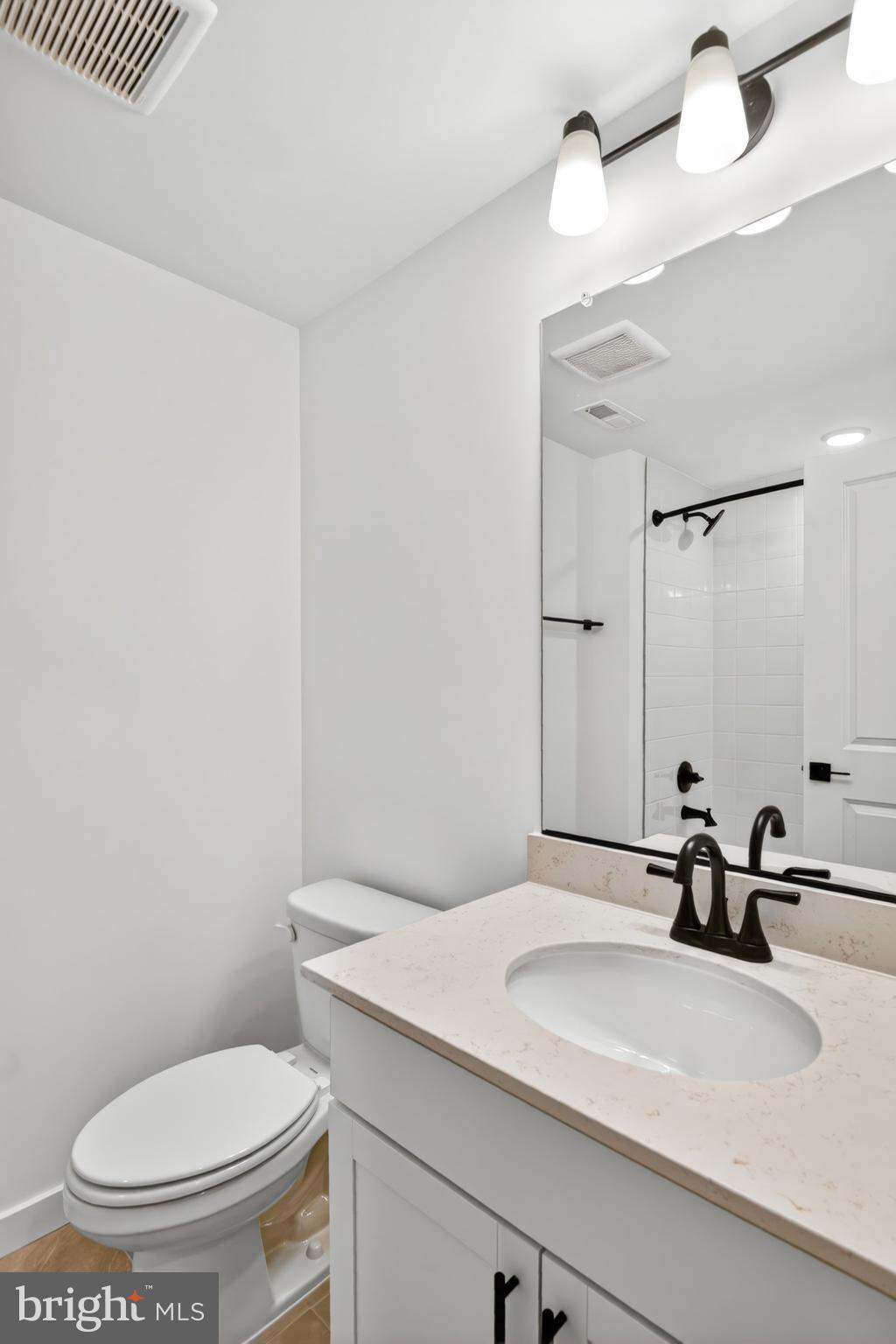 THE GREENS - Residential