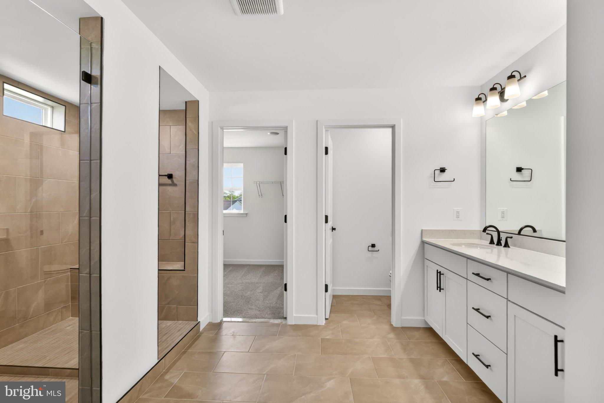 THE GREENS - Residential