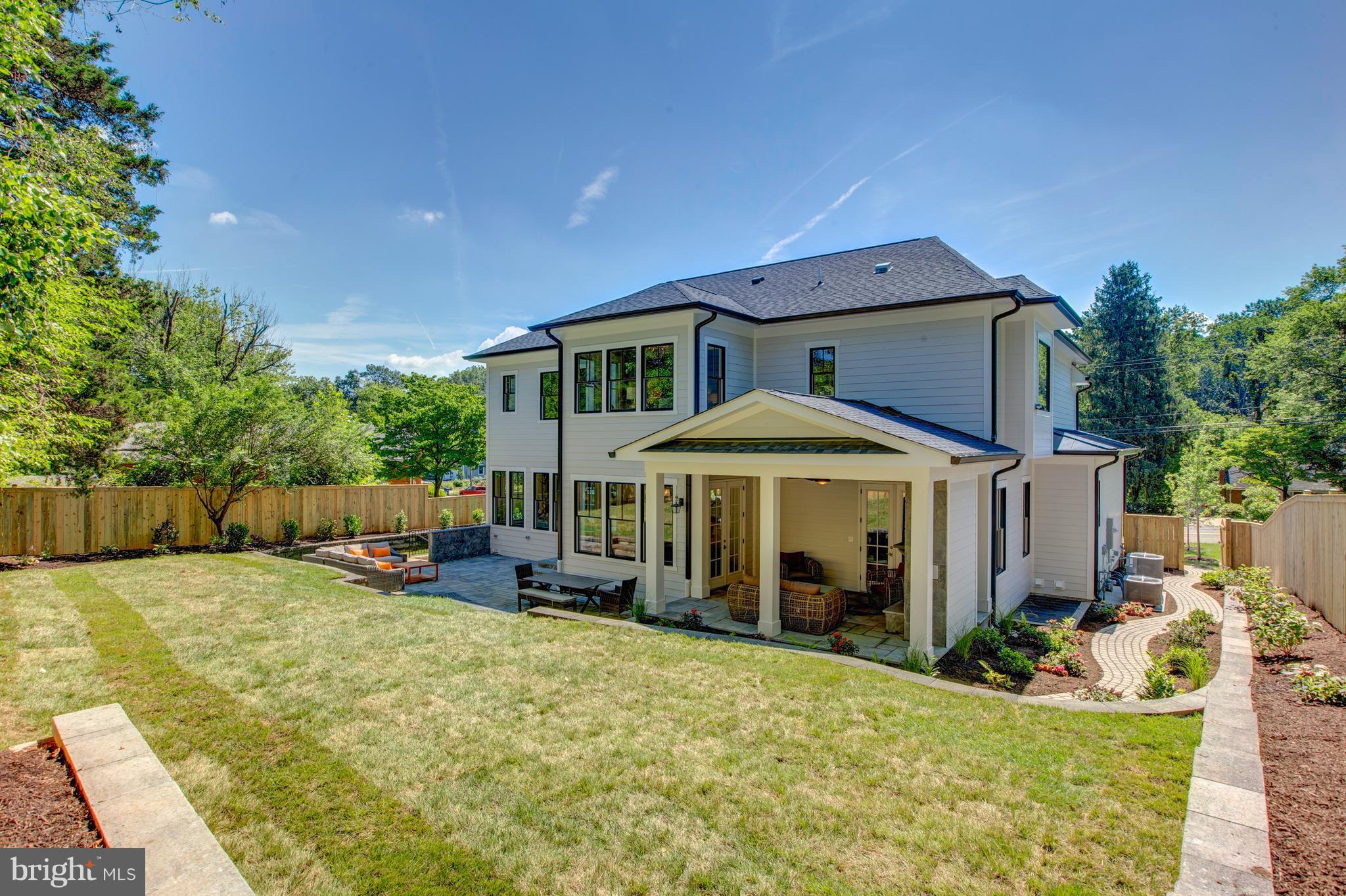 BROYHILL LANGLEY ESTATES - Residential