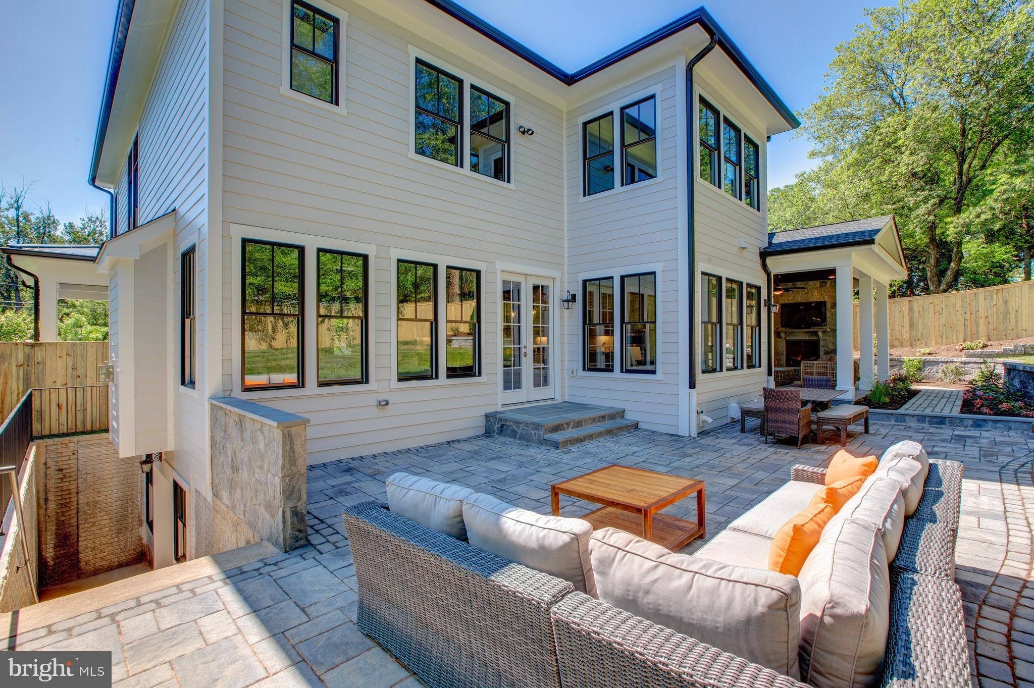 BROYHILL LANGLEY ESTATES - Residential