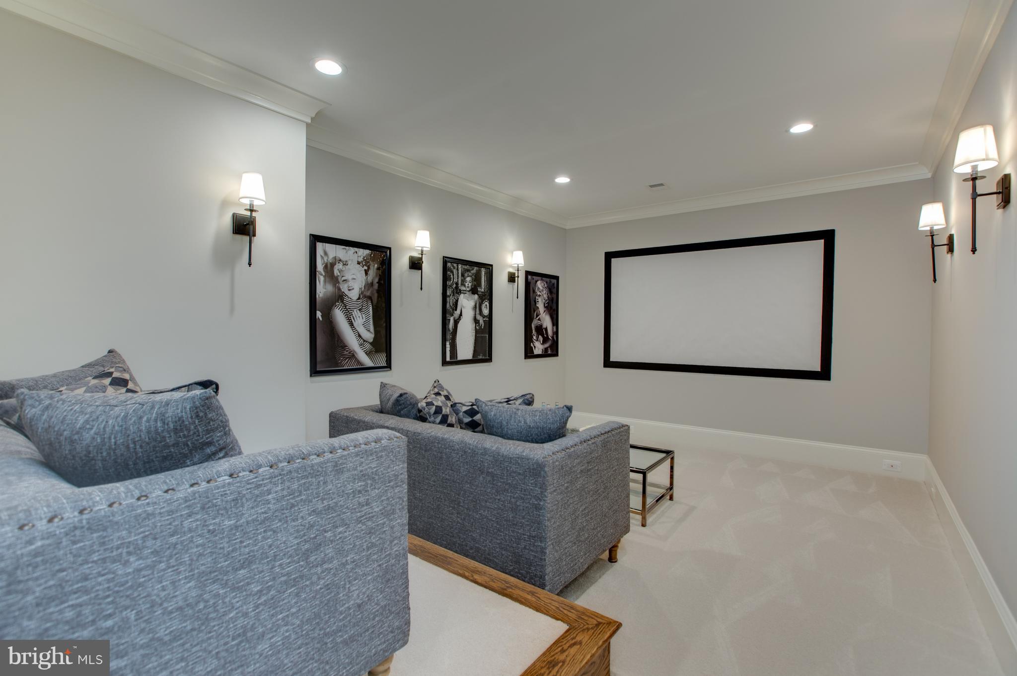 BROYHILL LANGLEY ESTATES - Residential