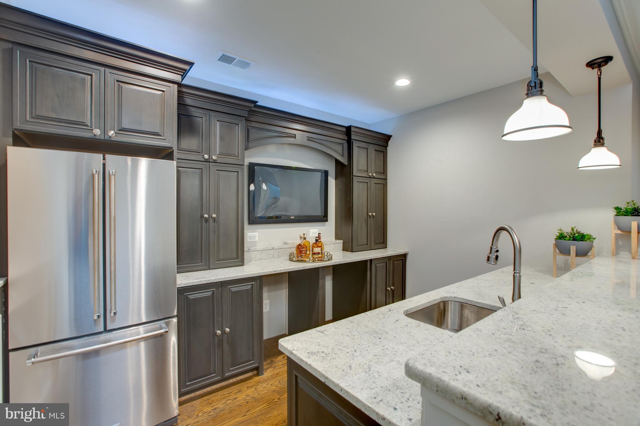 BROYHILL LANGLEY ESTATES - Residential