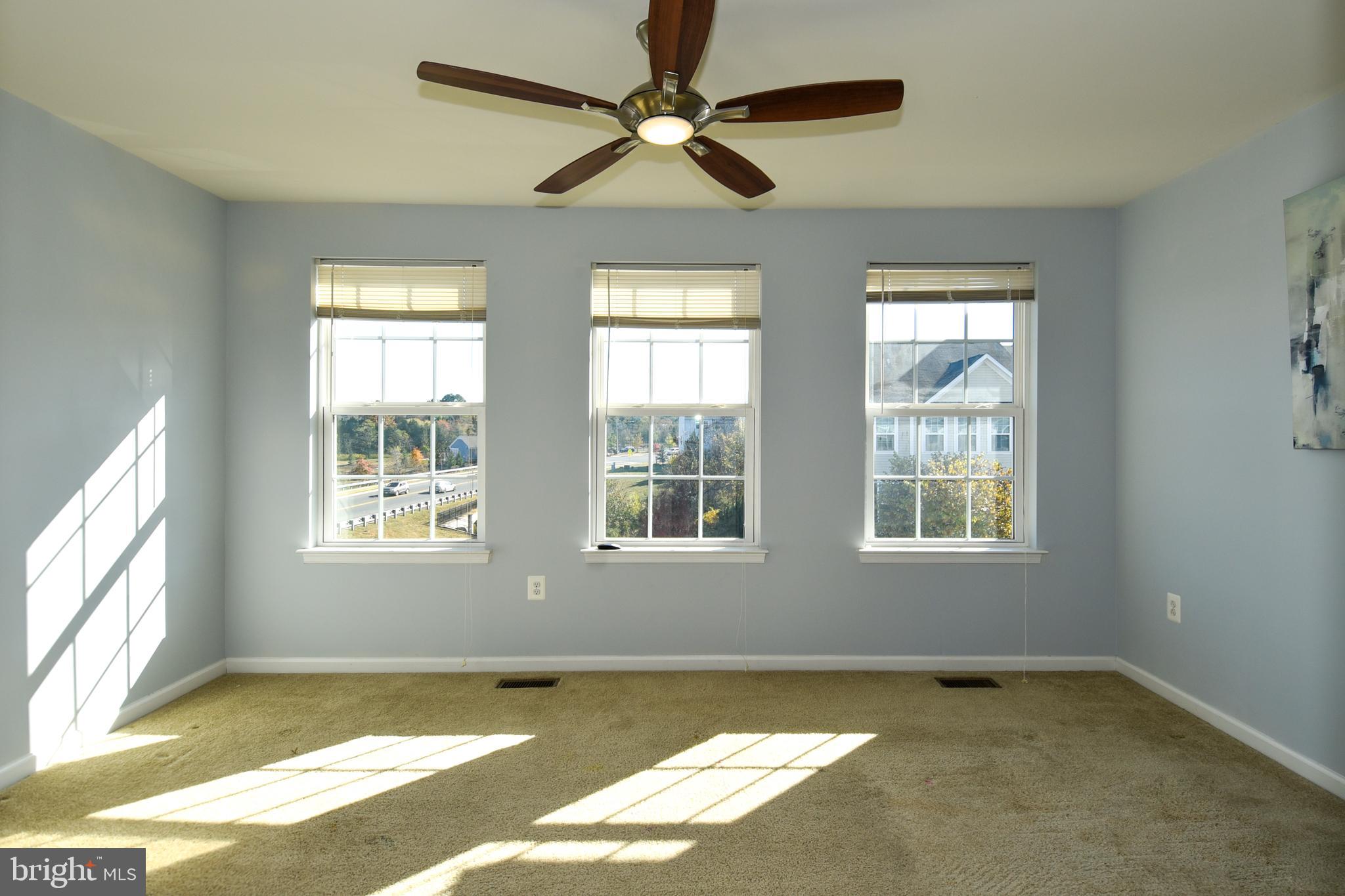 HERITAGE CROSSING CONDOMINIUM - Residential