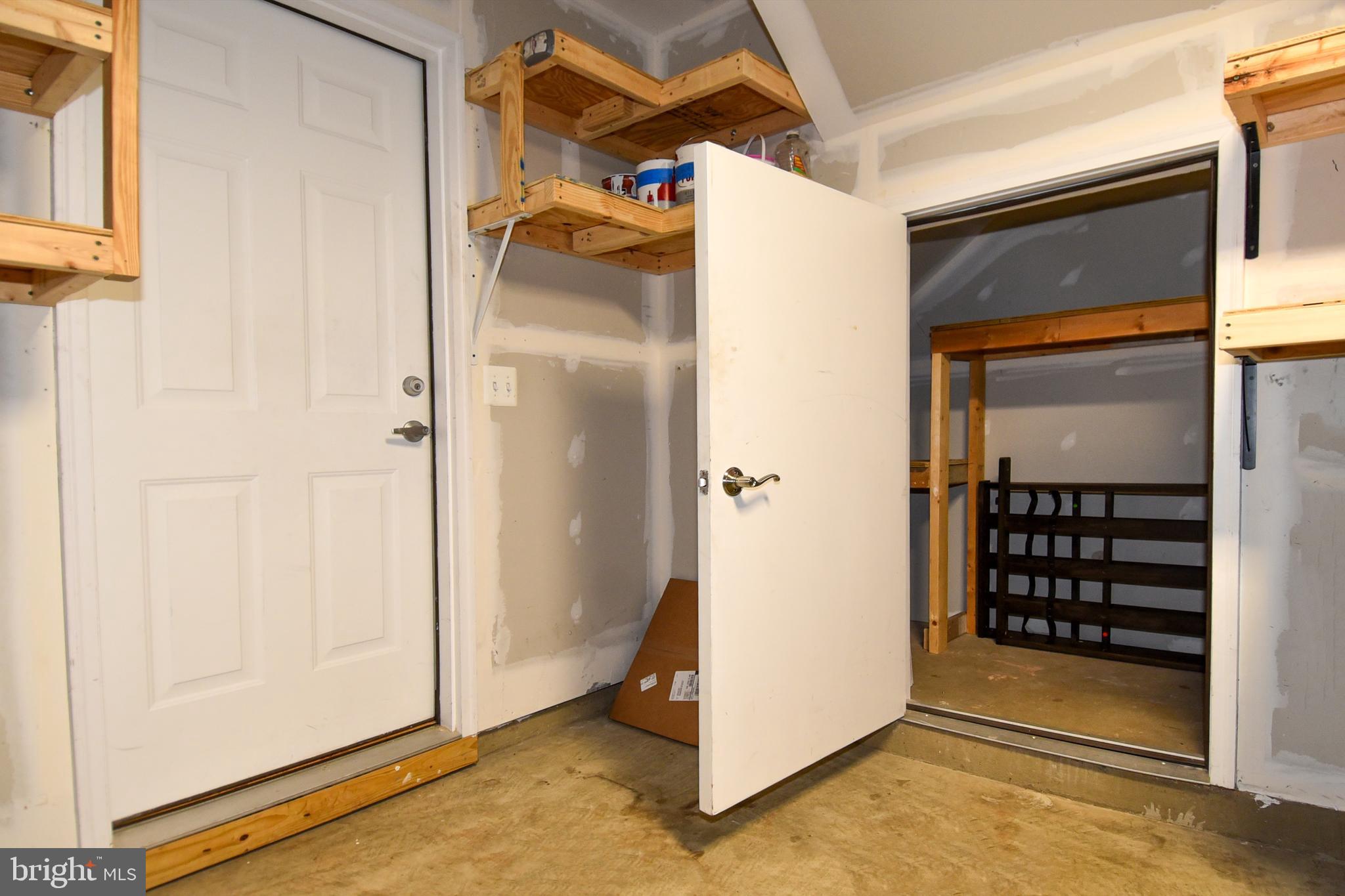 HERITAGE CROSSING CONDOMINIUM - Residential