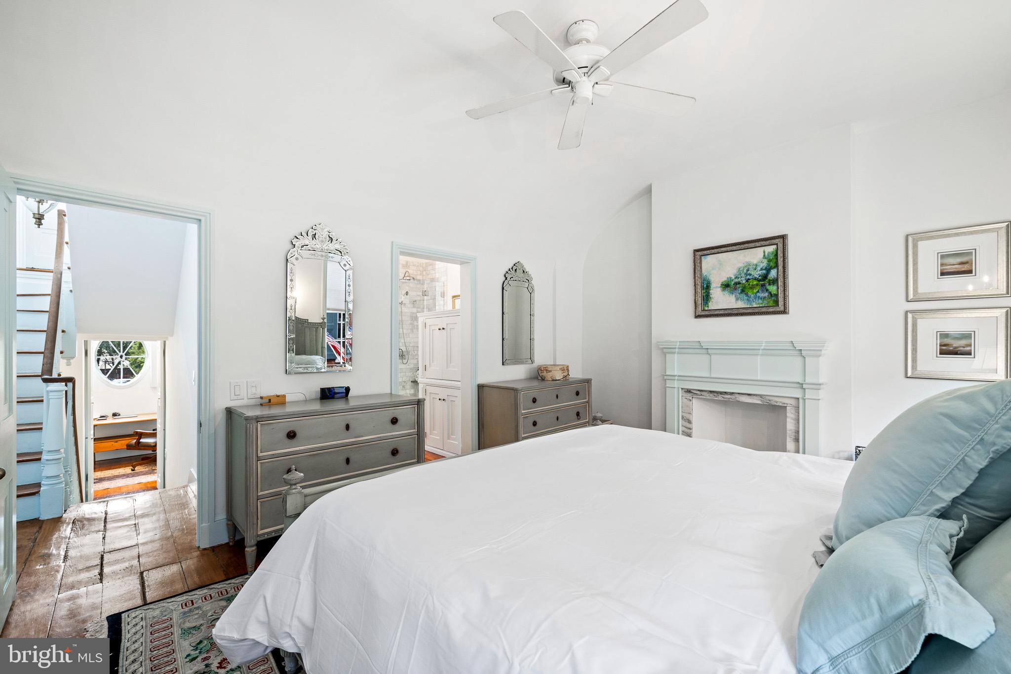 CENTER CITY - Residential