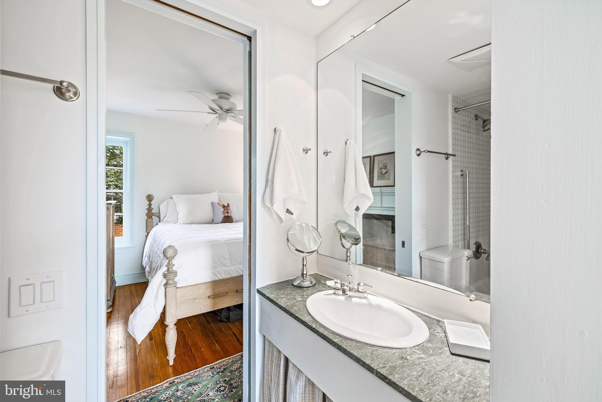 CENTER CITY - Residential