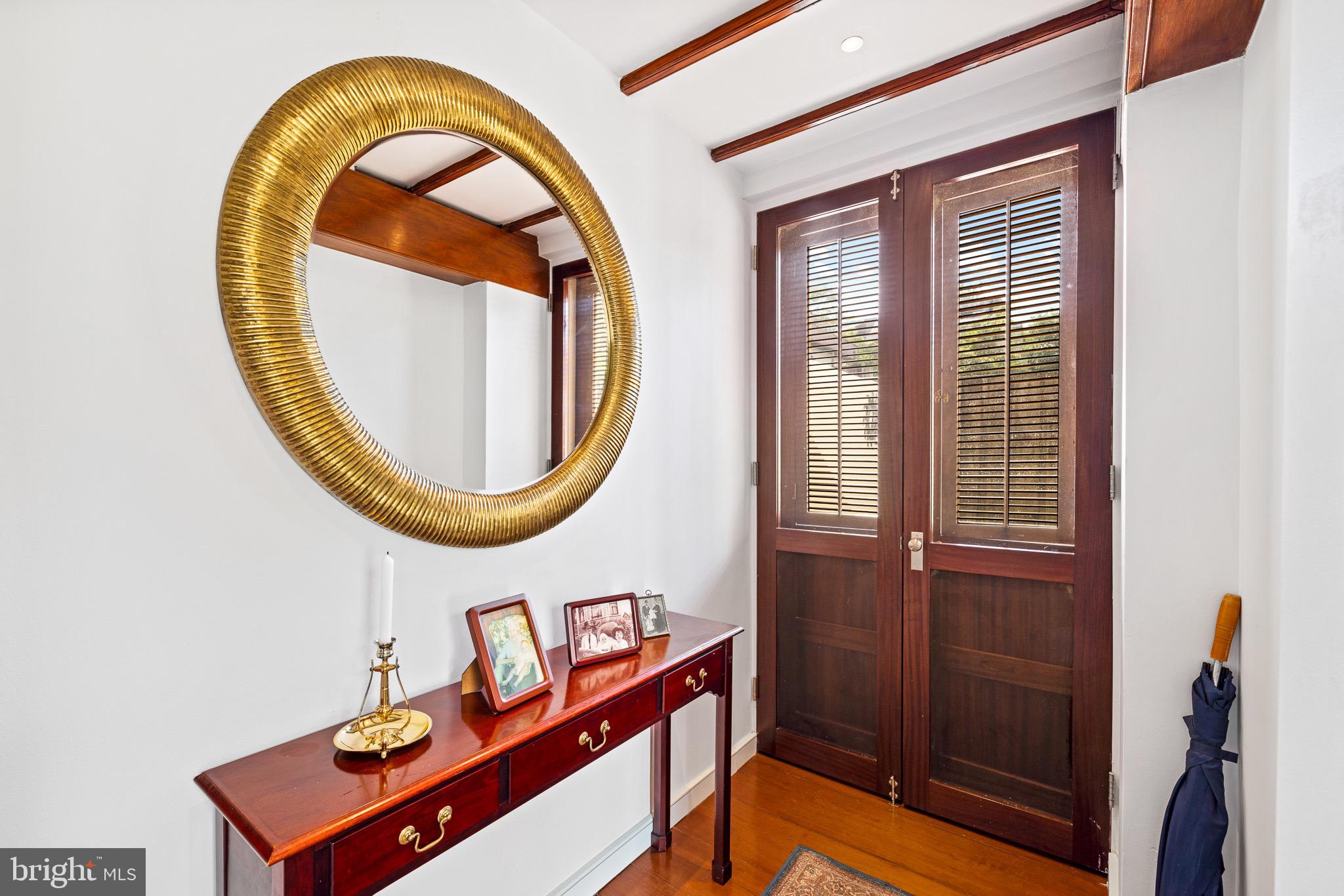 CENTER CITY - Residential