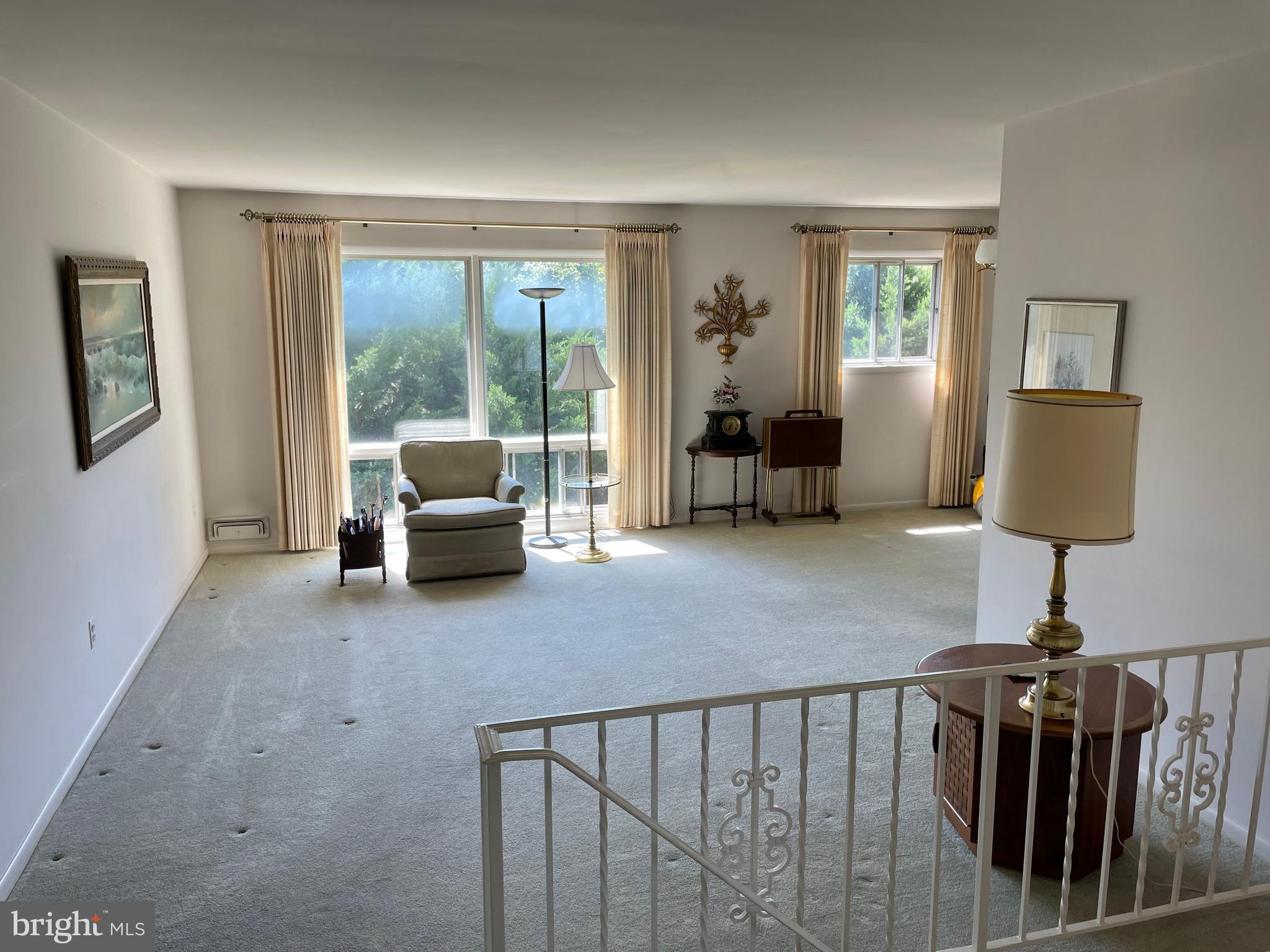 CANTERBURY WOODS - Residential