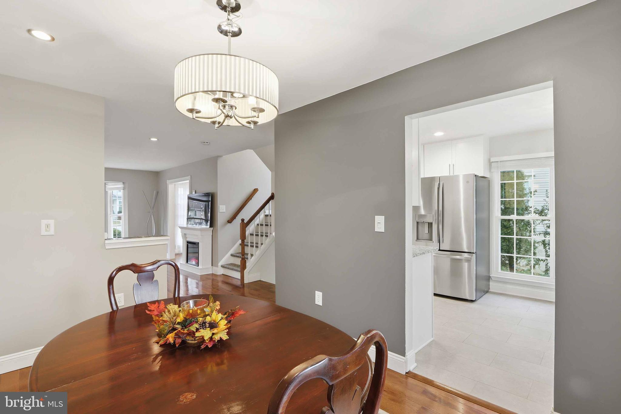 TIMBERGROVE - Residential