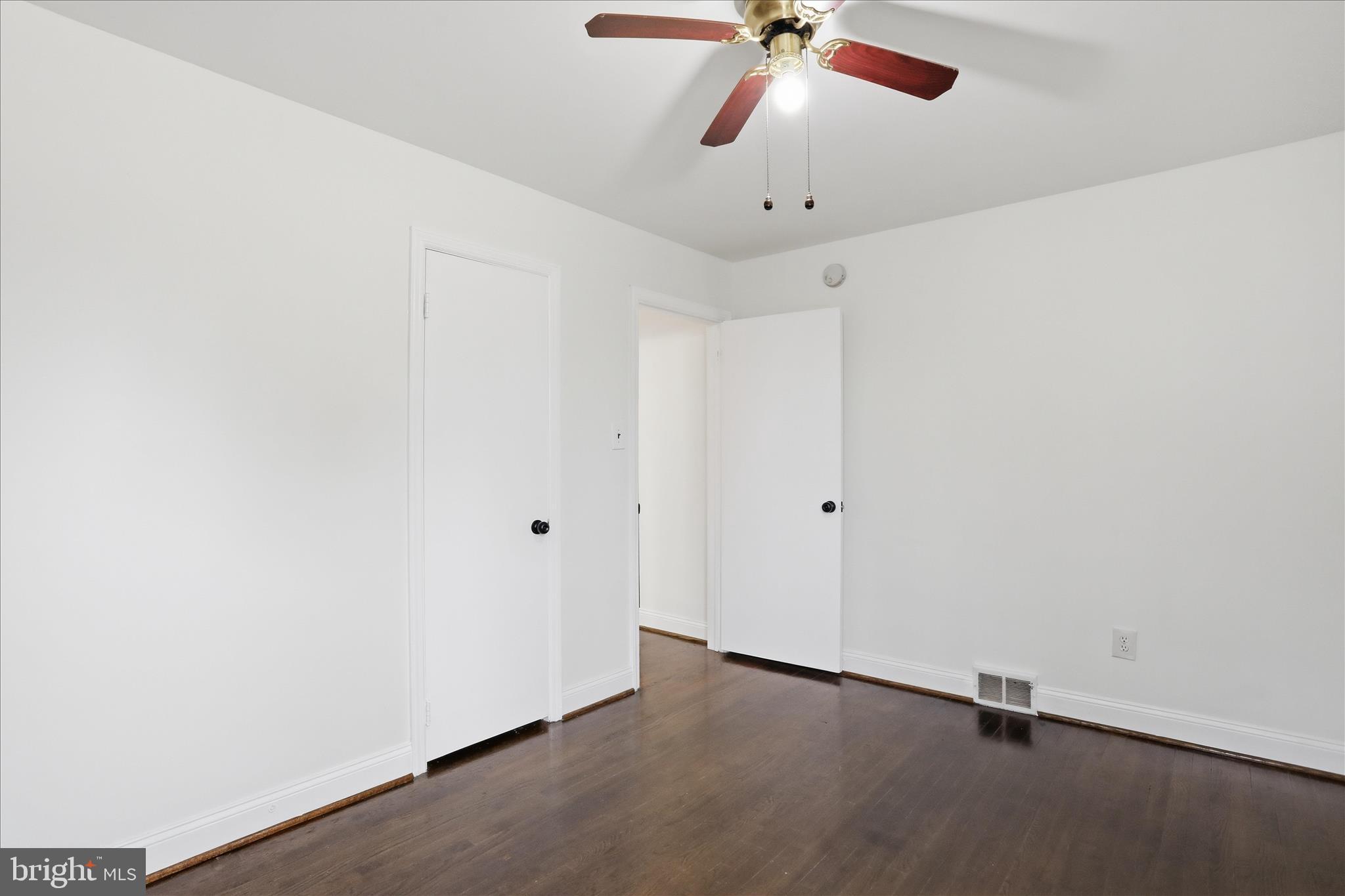 HAGERSTOWN - Residential