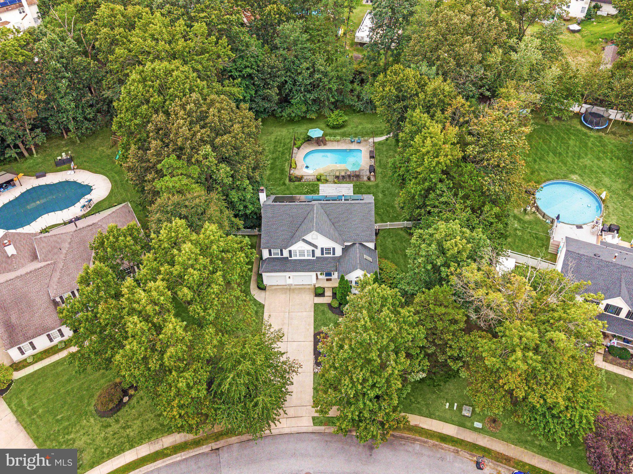 1704 CROWFOOT LANE