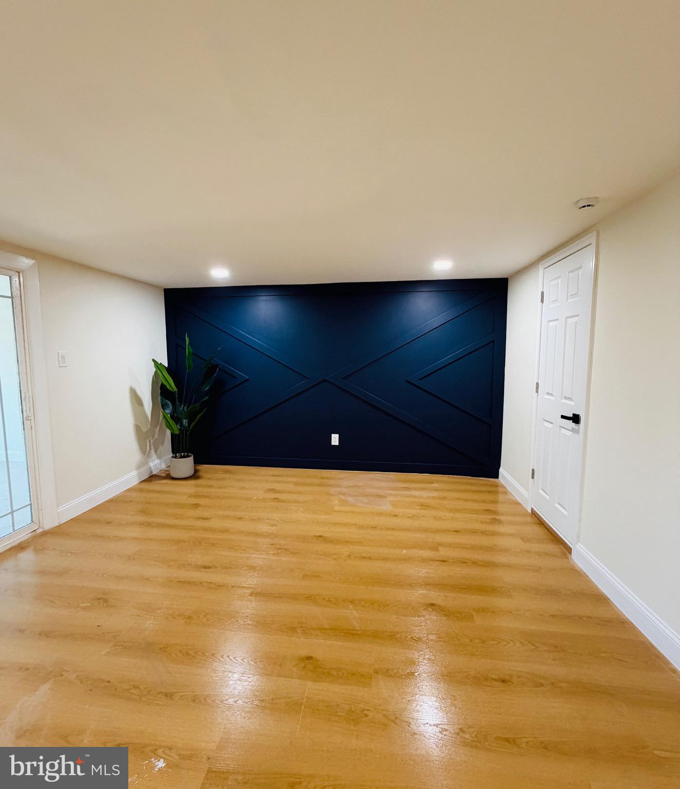 PARKWOOD - Residential