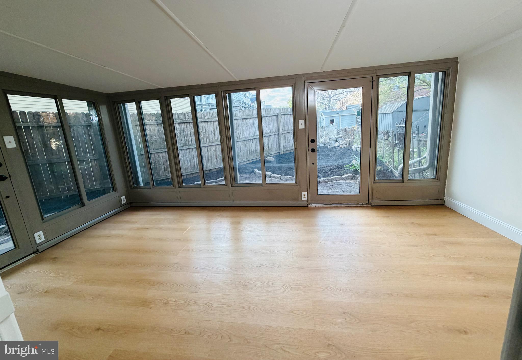 PARKWOOD - Residential