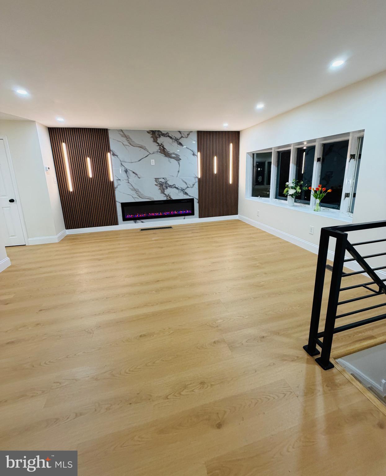 PARKWOOD - Residential