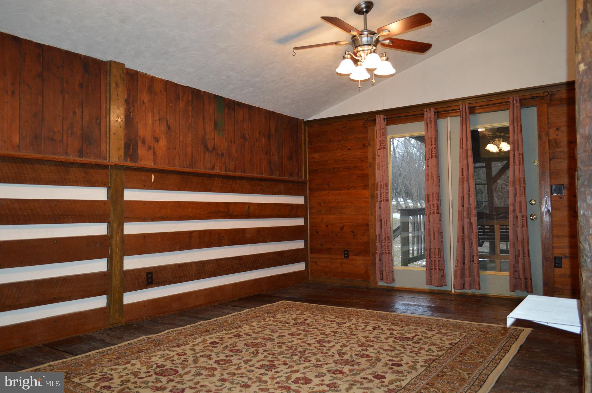 SPRING GROVE - Residential