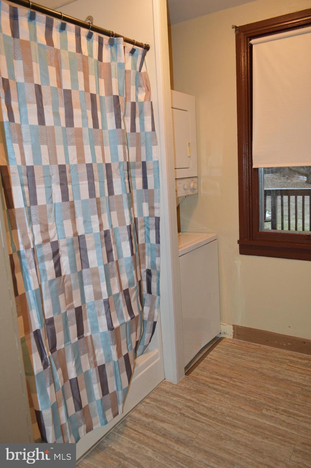 SPRING GROVE - Residential