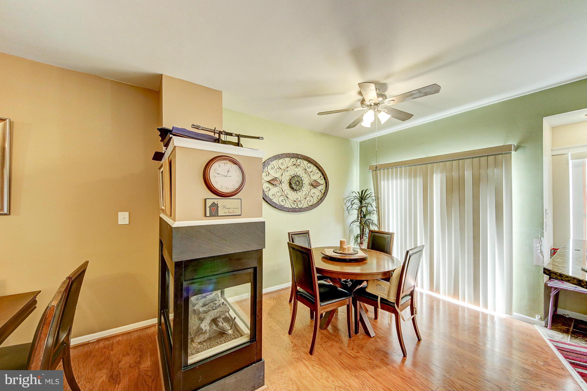 ASHBURN VILLAGE - Residential