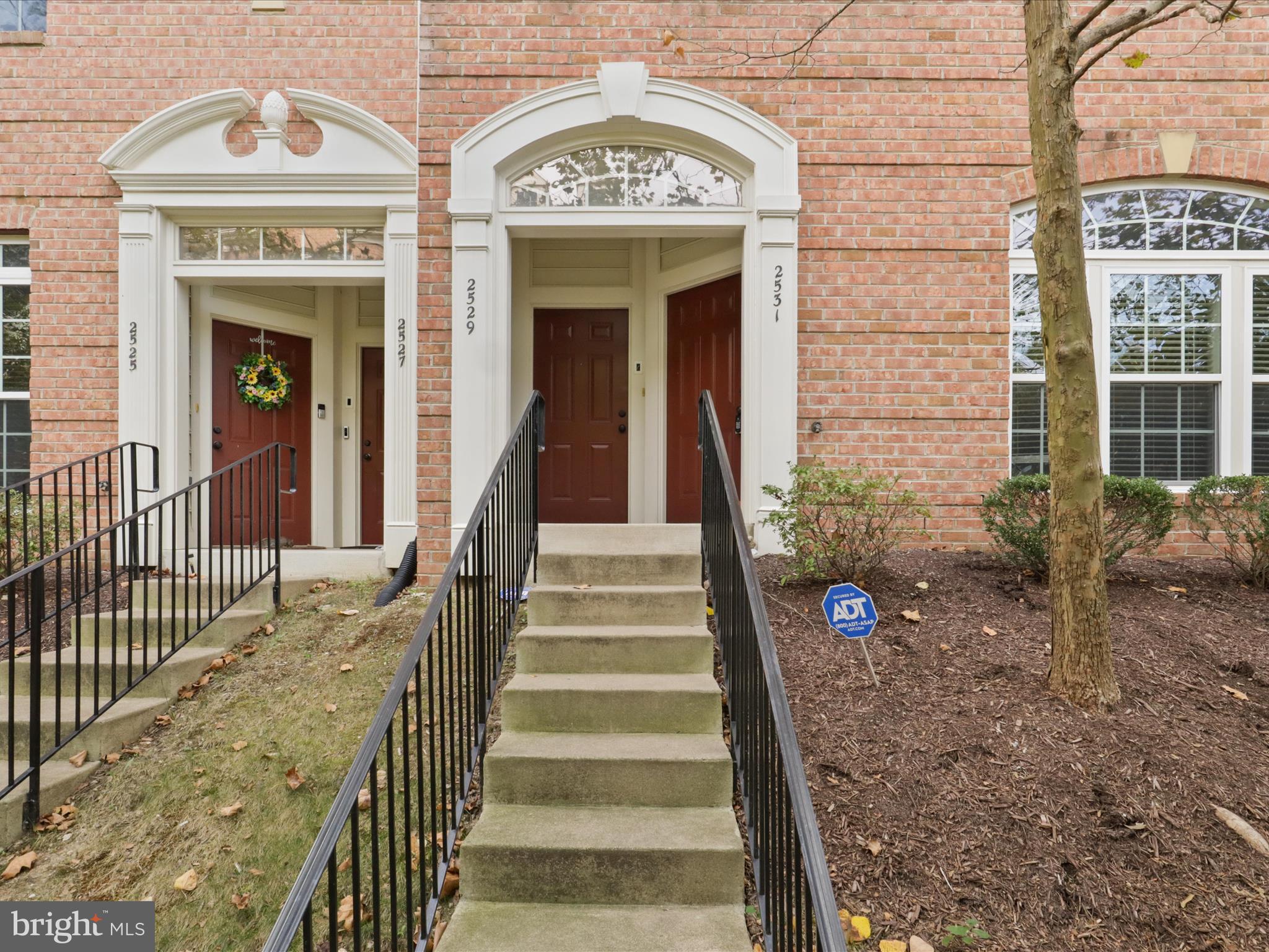 2531 EASTBOURNE DRIVE