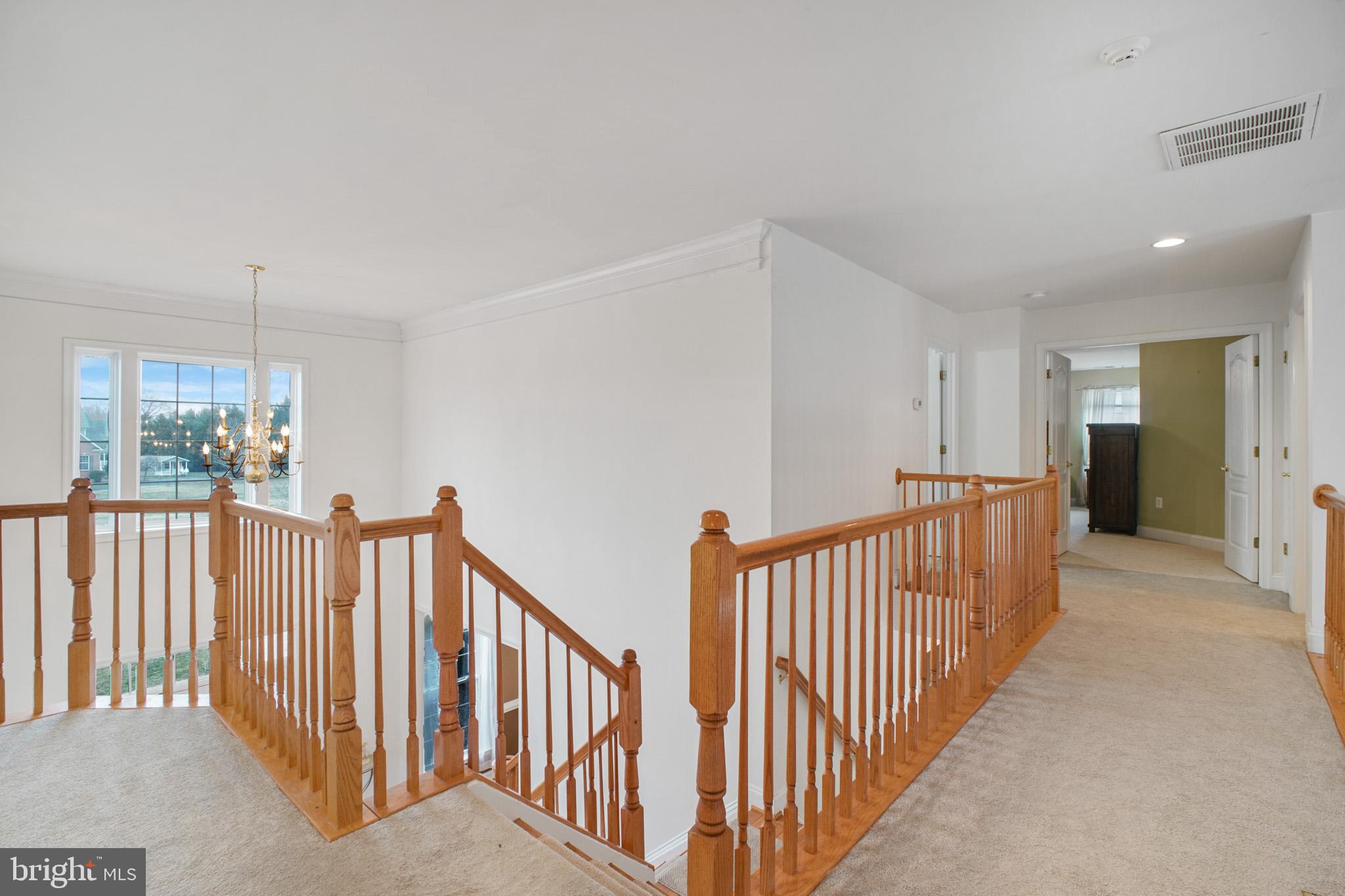 SINGLE OAKS - Residential