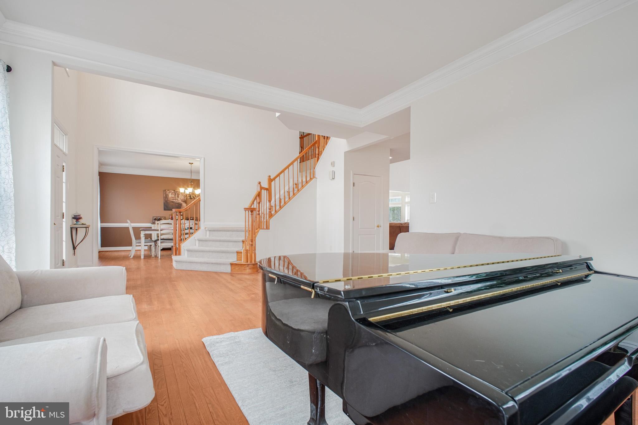 SINGLE OAKS - Residential