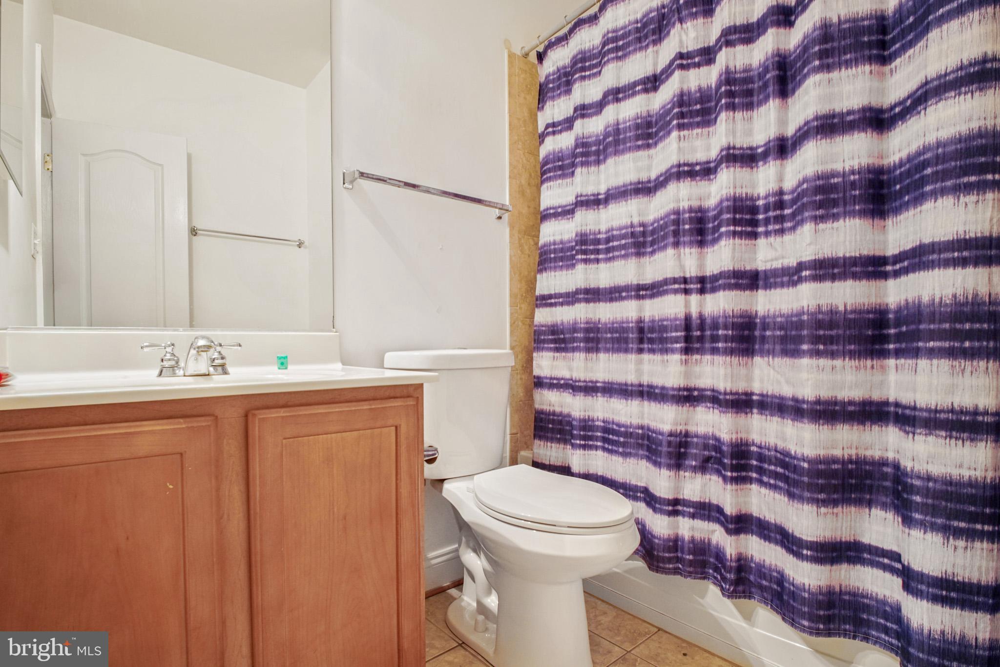 SINGLE OAKS - Residential