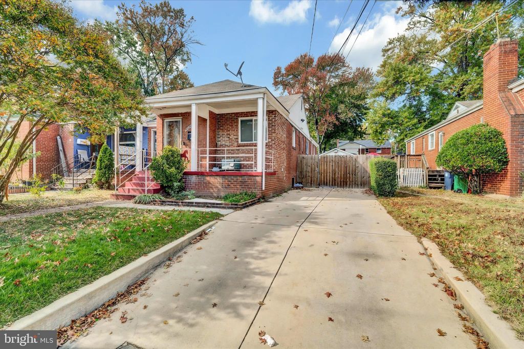 Photo of 6626 23rd Avenue, HYATTSVILLE, MD 20782 (MLS # MDPG2181274)