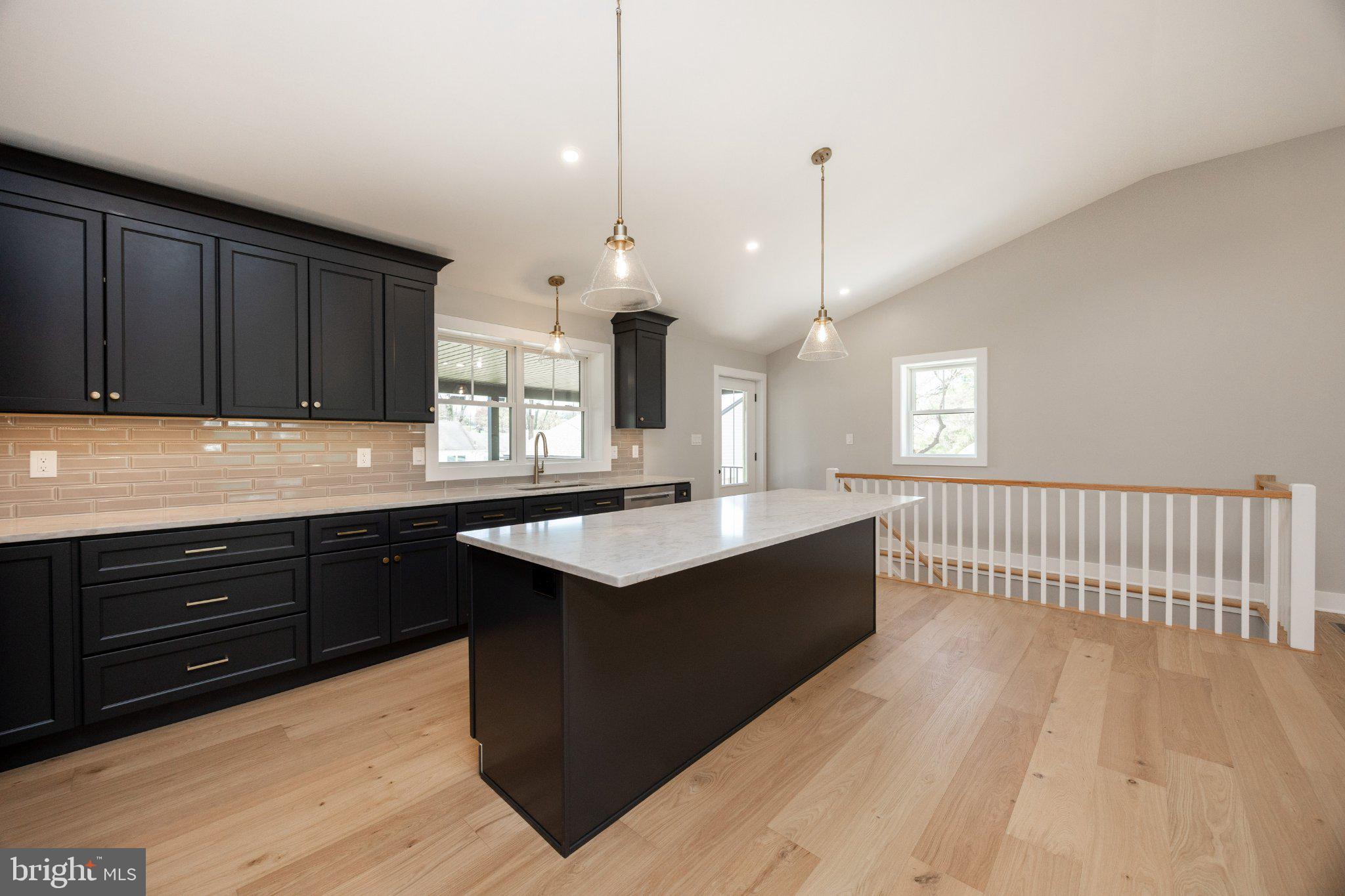 504 W LAFAYETTE STREET