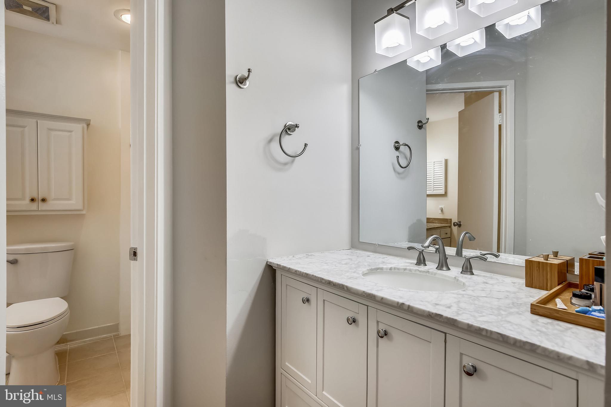 VILLA RIDGE CONDOMINIUMS - Residential Lease