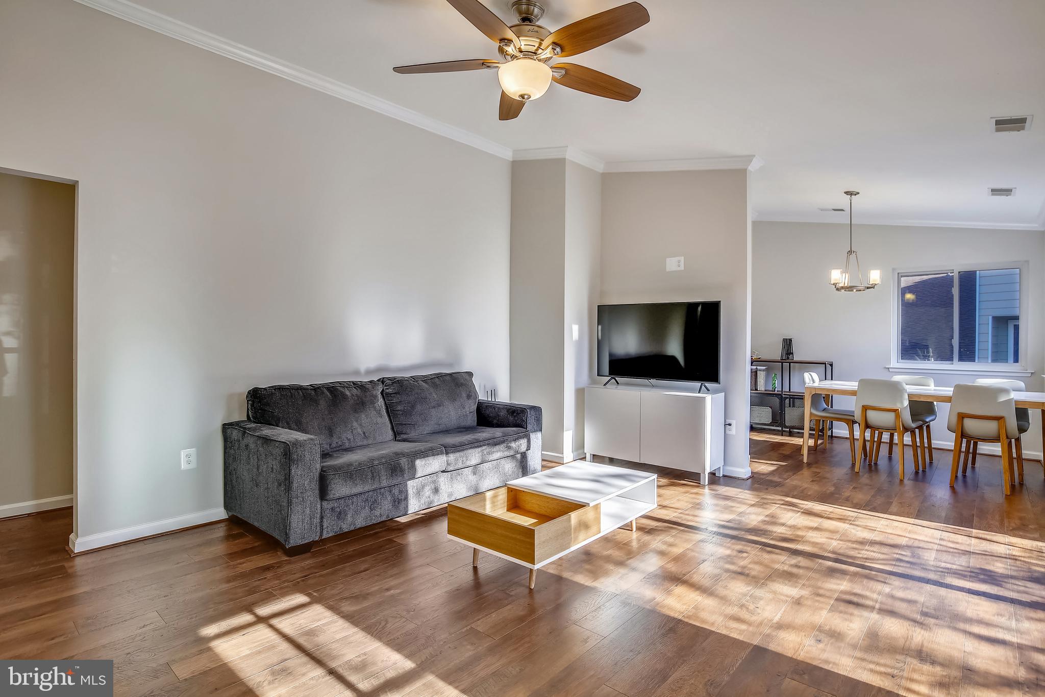 VILLA RIDGE CONDOMINIUMS - Residential Lease