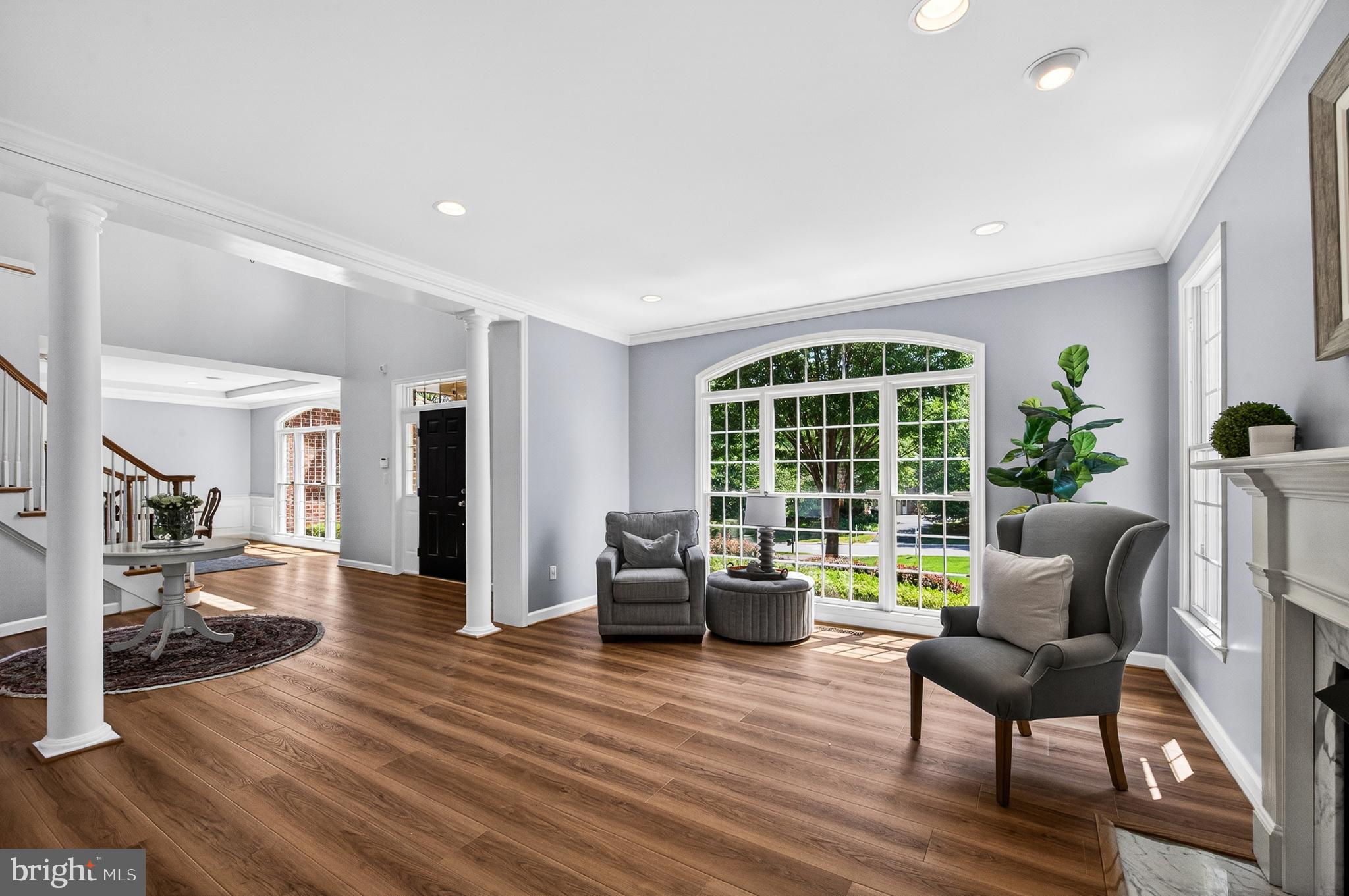 HUNTING HILLS - Residential