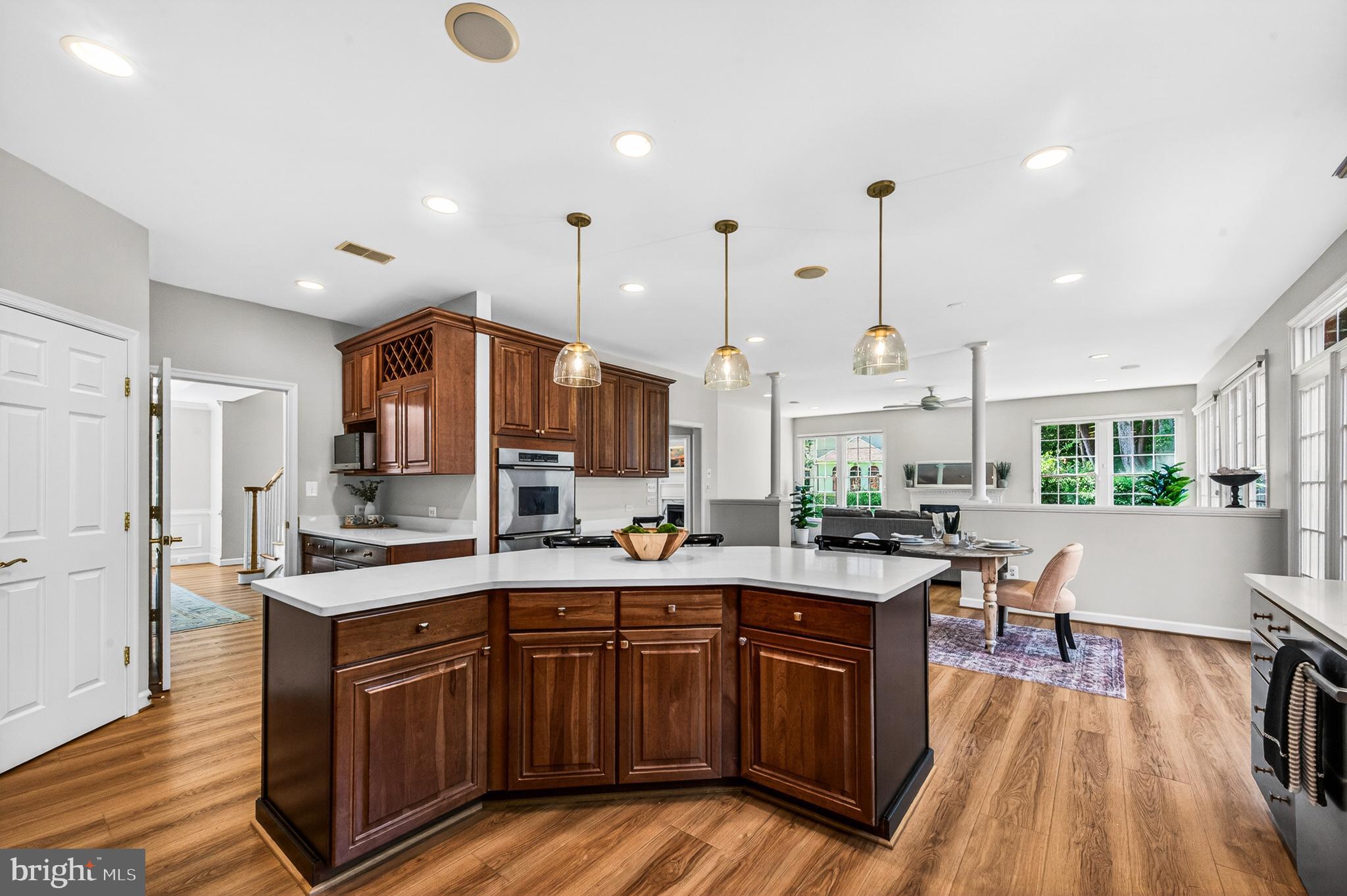 HUNTING HILLS - Residential