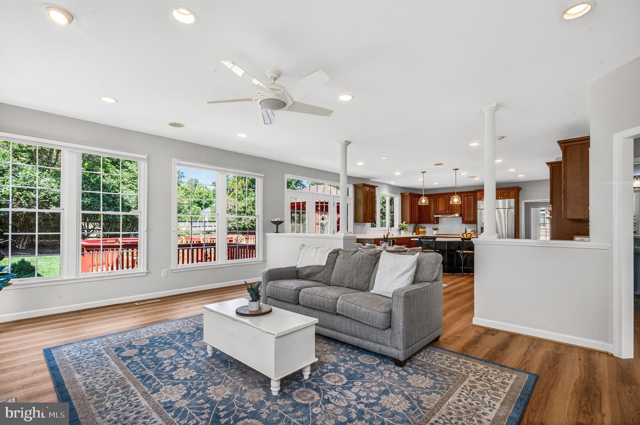 HUNTING HILLS - Residential