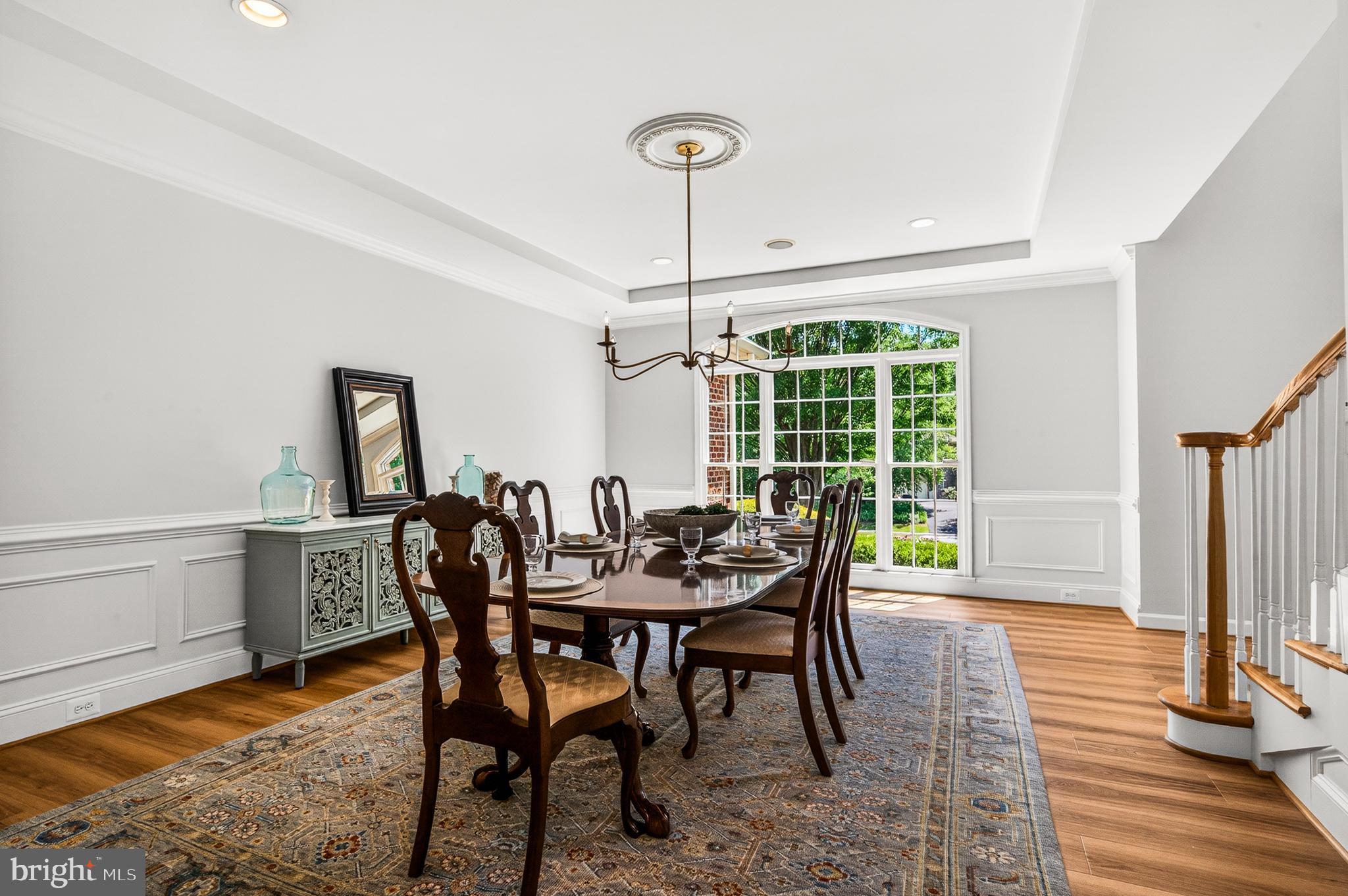HUNTING HILLS - Residential