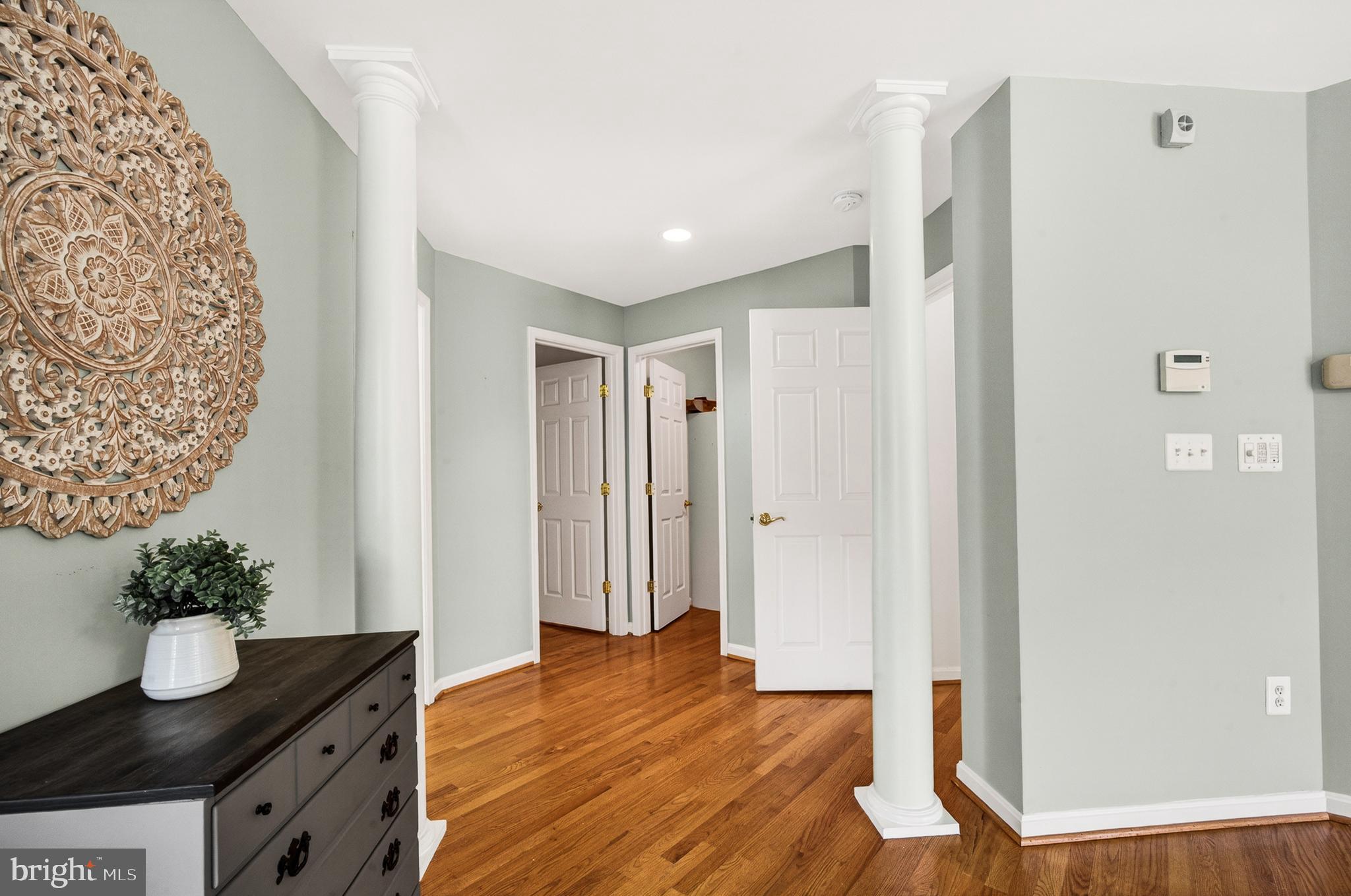 HUNTING HILLS - Residential