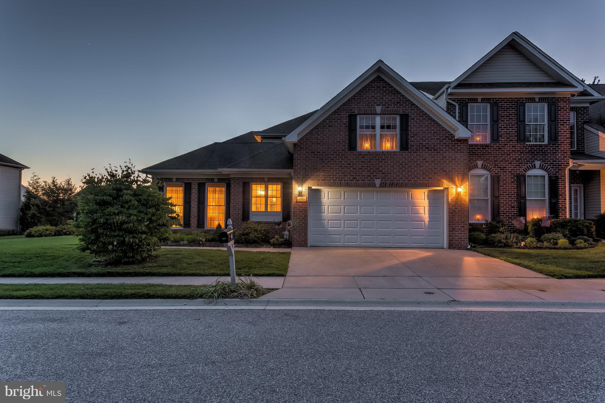 DIXIE MEADOWS - Residential