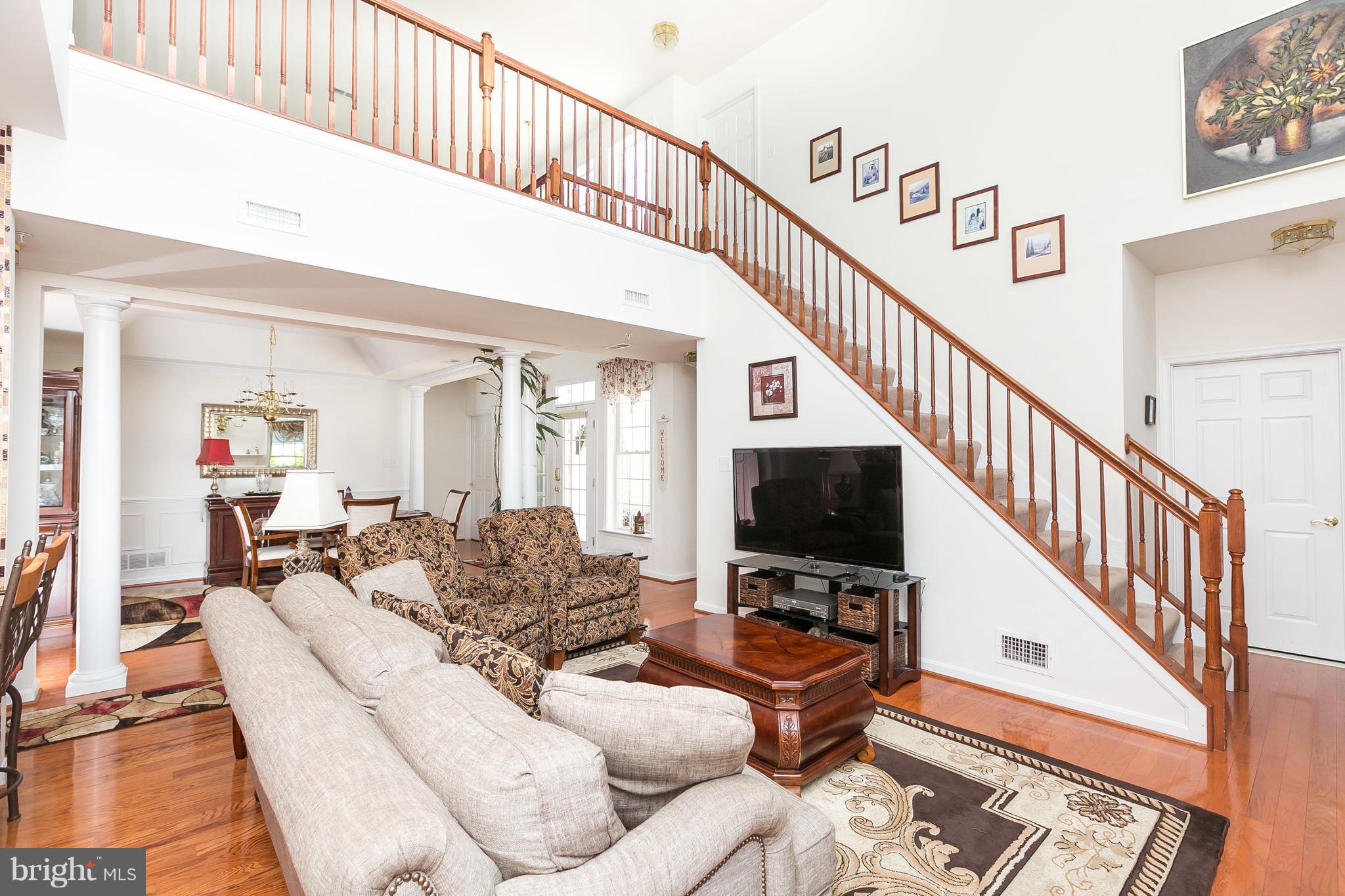 DIXIE MEADOWS - Residential