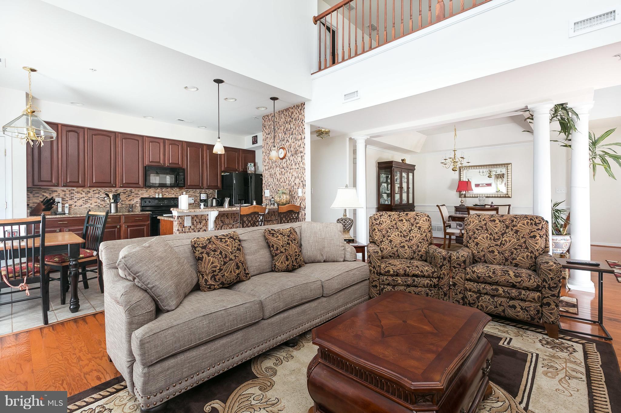 DIXIE MEADOWS - Residential