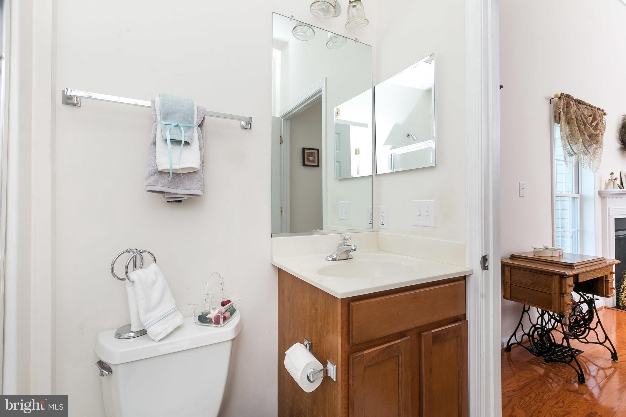 DIXIE MEADOWS - Residential