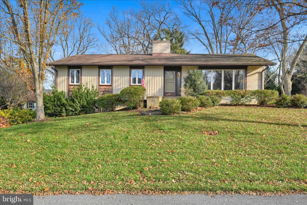 Photo of 2295 Albern Boulevard, LANCASTER, PA 17601 (MLS # PALA2079612)