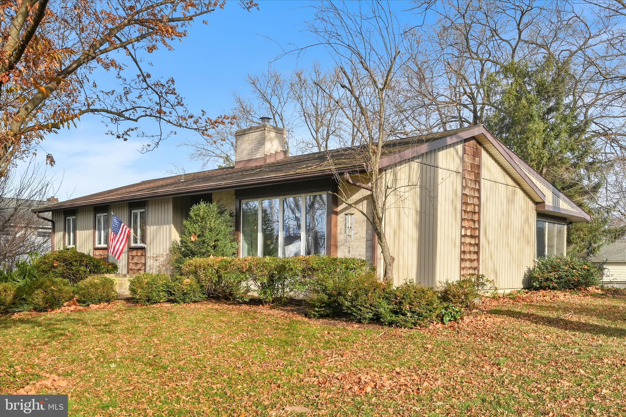 2295 ALBERN BOULEVARD