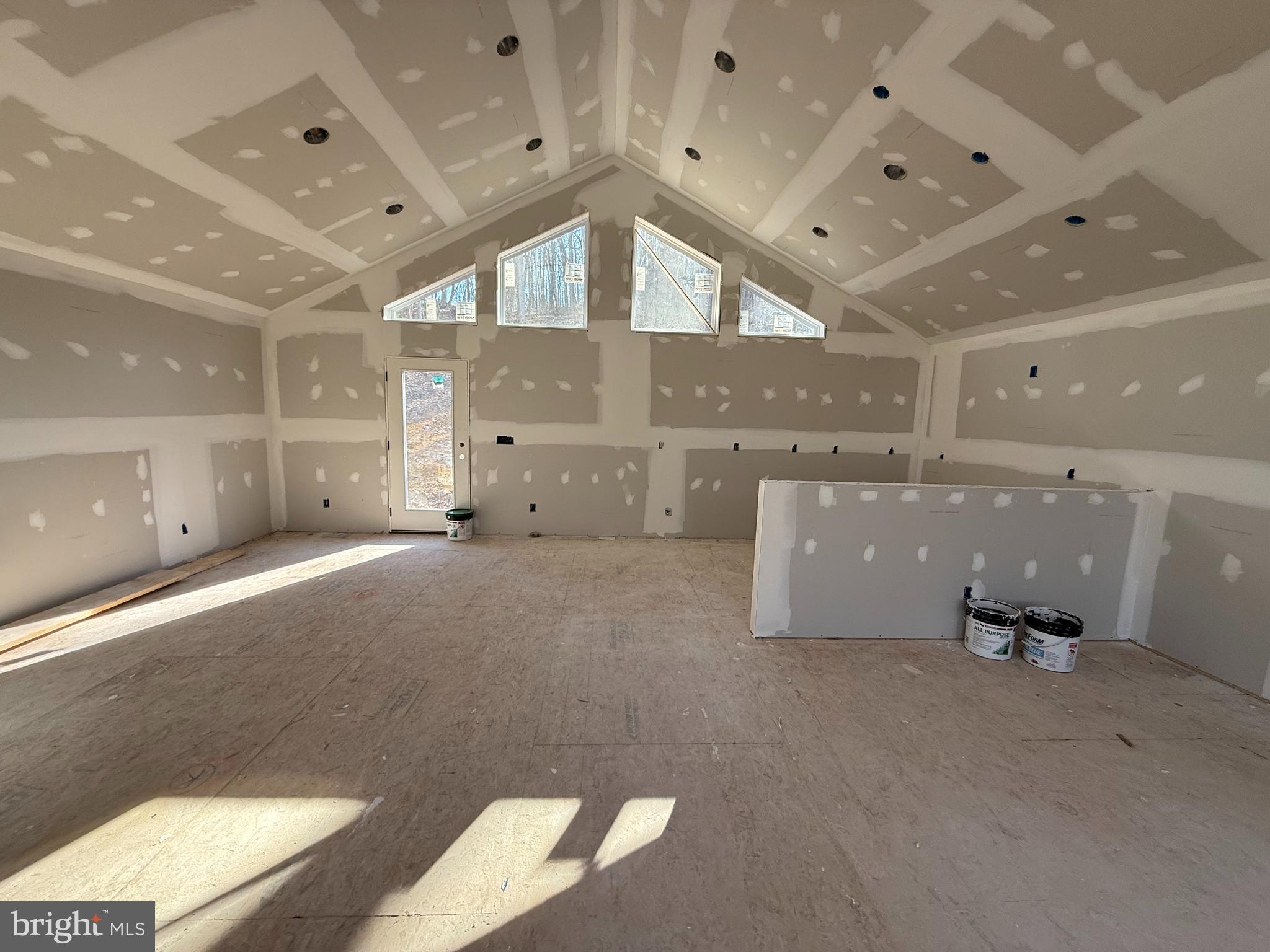 GREEN HILL FOREST - Residential