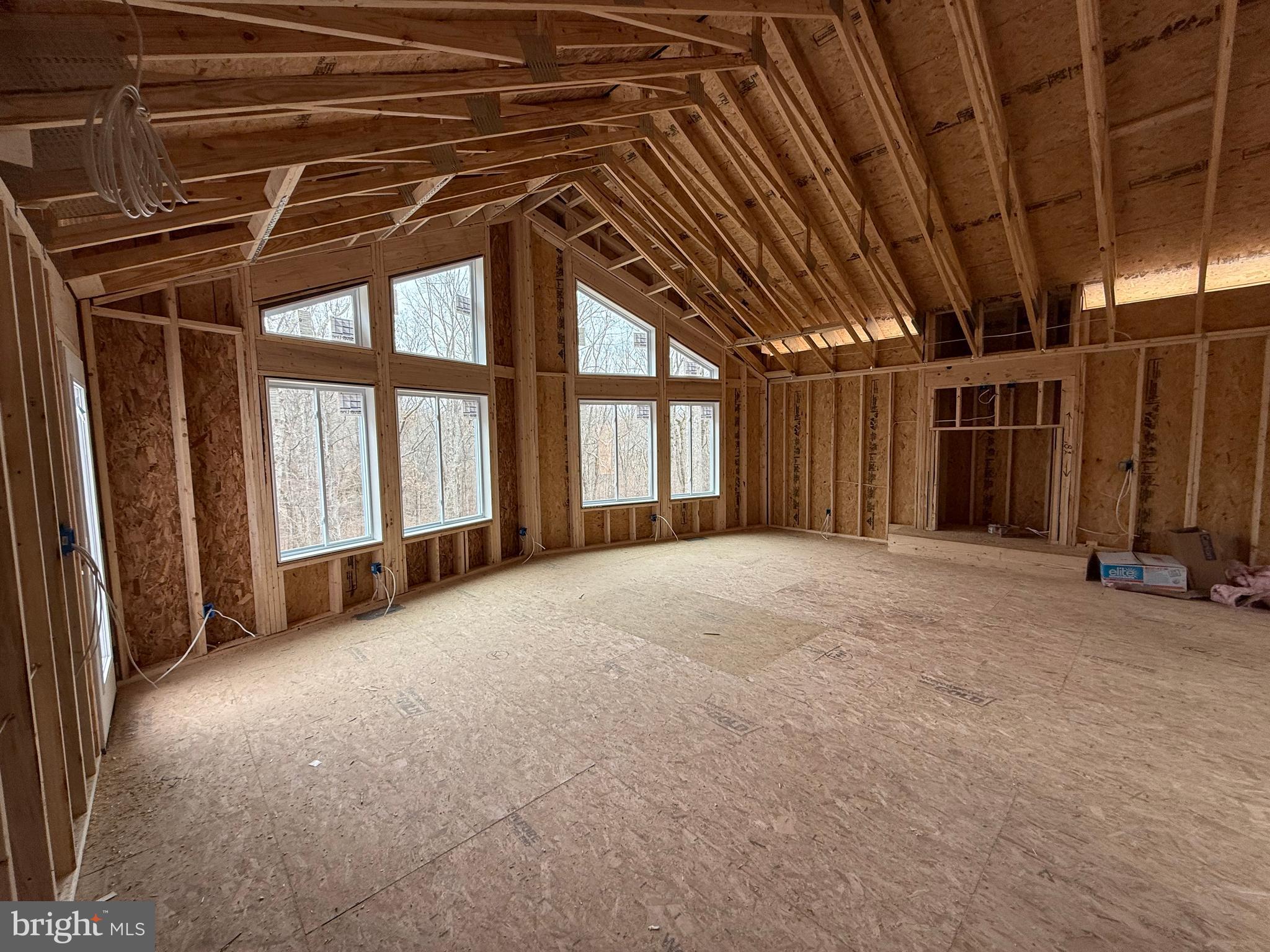 GREEN HILL FOREST - Residential