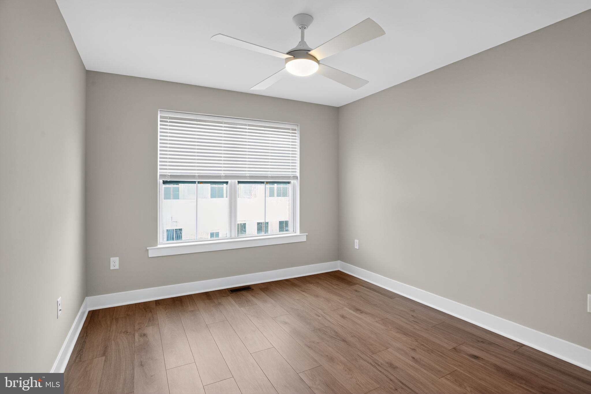 STERLING WALK - Residential Lease