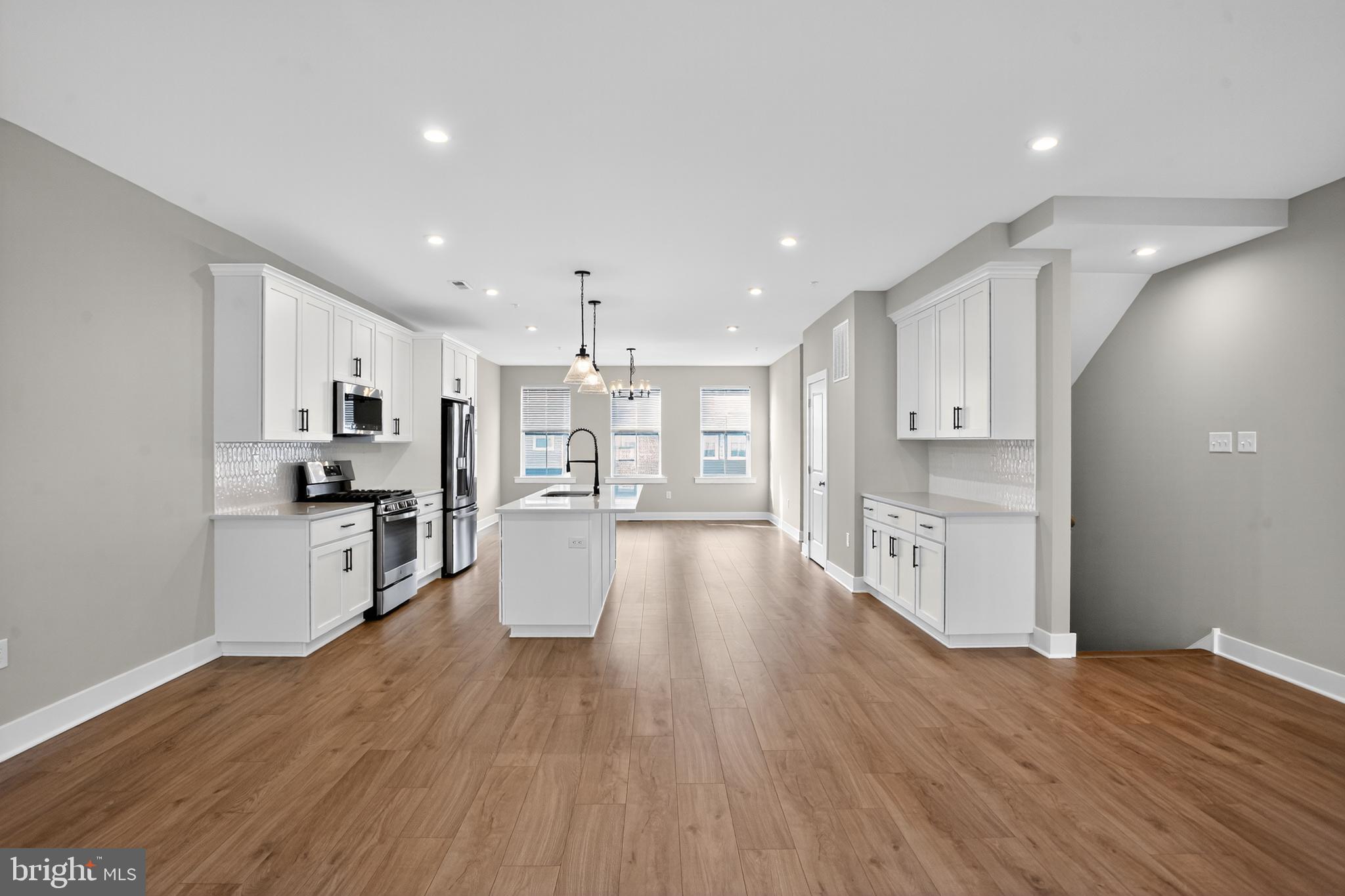 STERLING WALK - Residential Lease