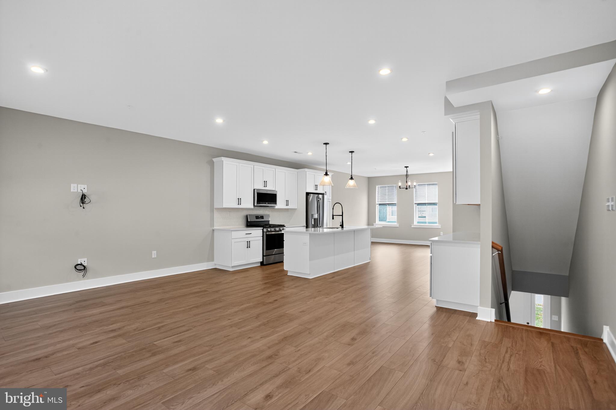 STERLING WALK - Residential Lease