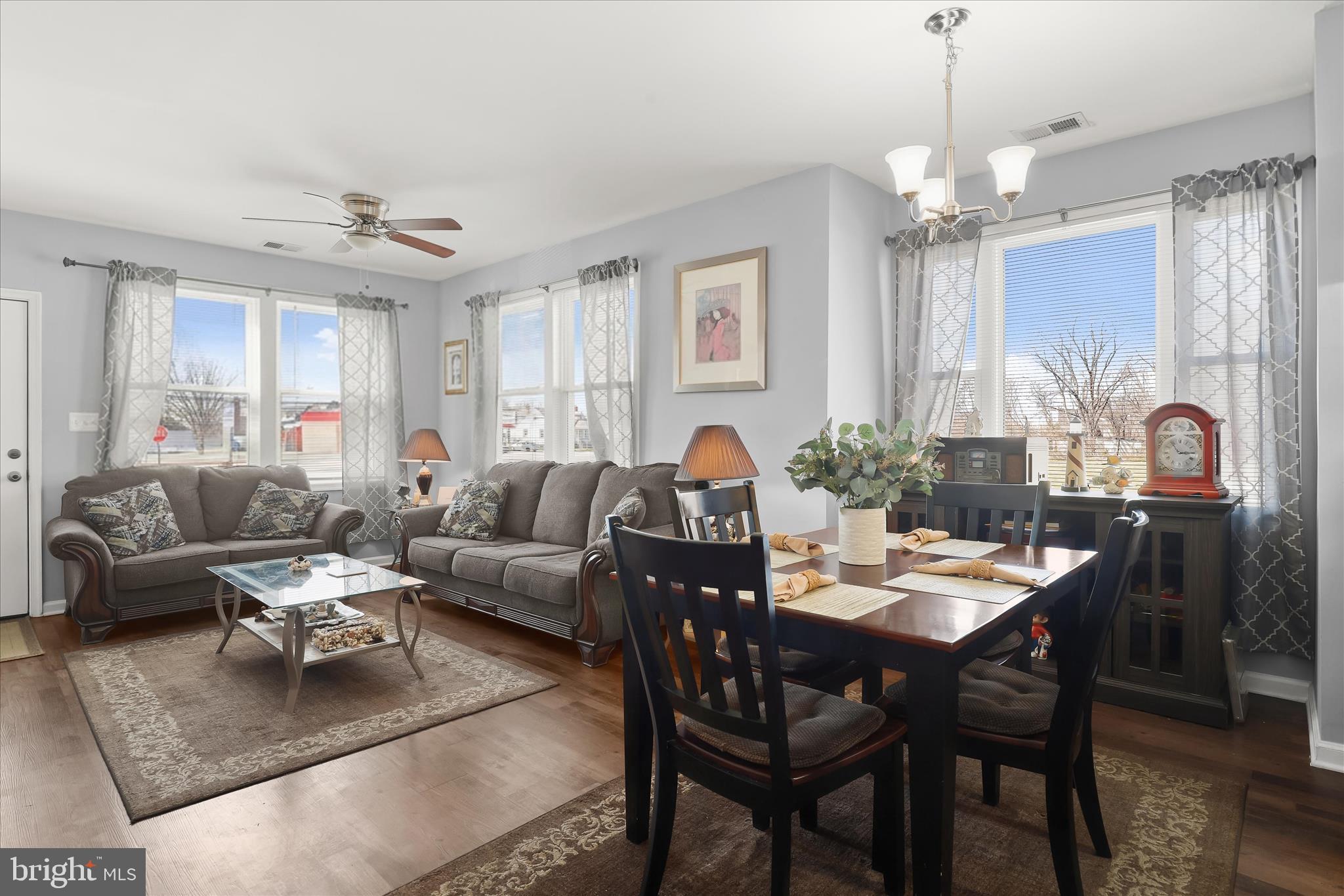 NORTH POINT TERRACE - Residential