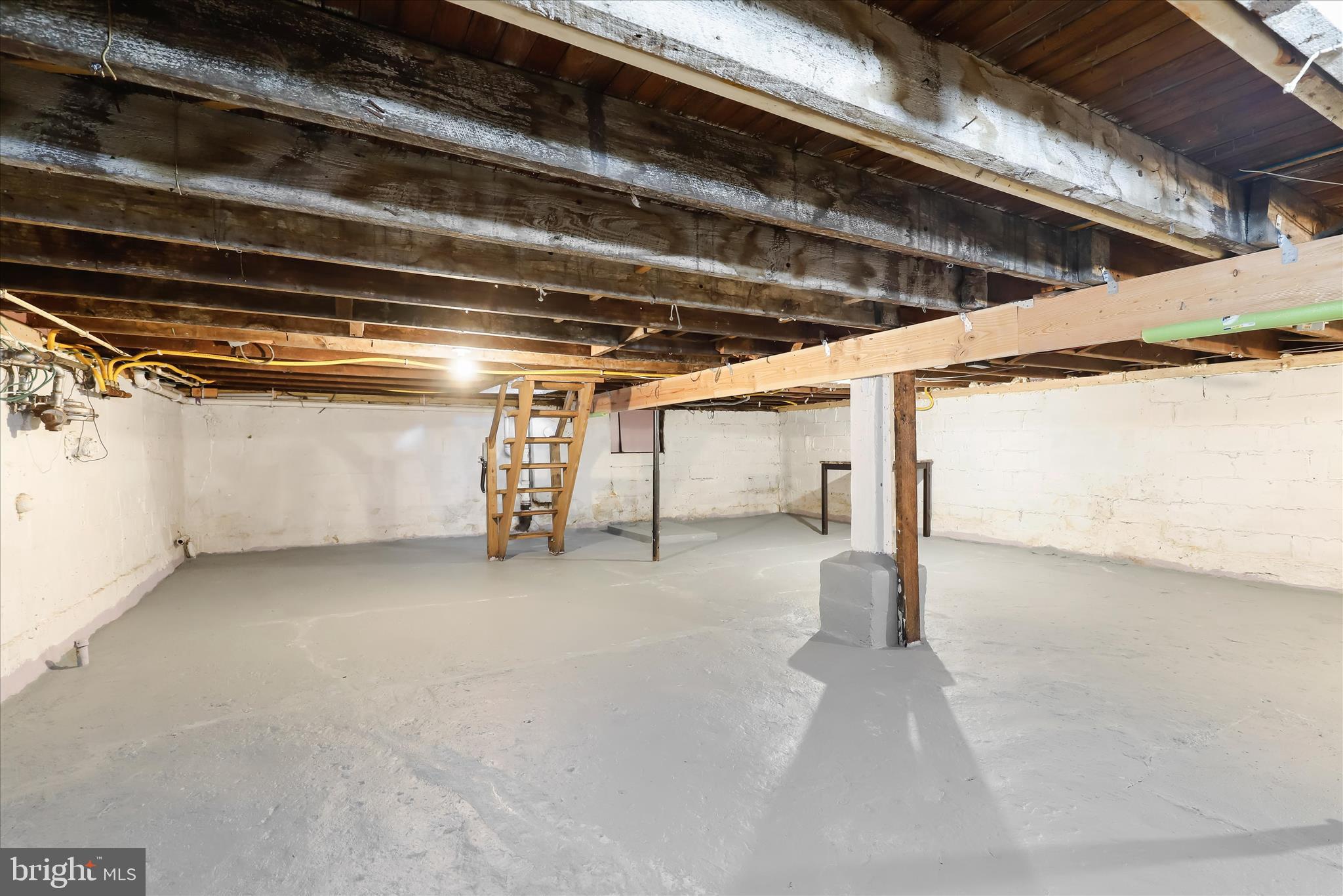 NORTH POINT TERRACE - Residential