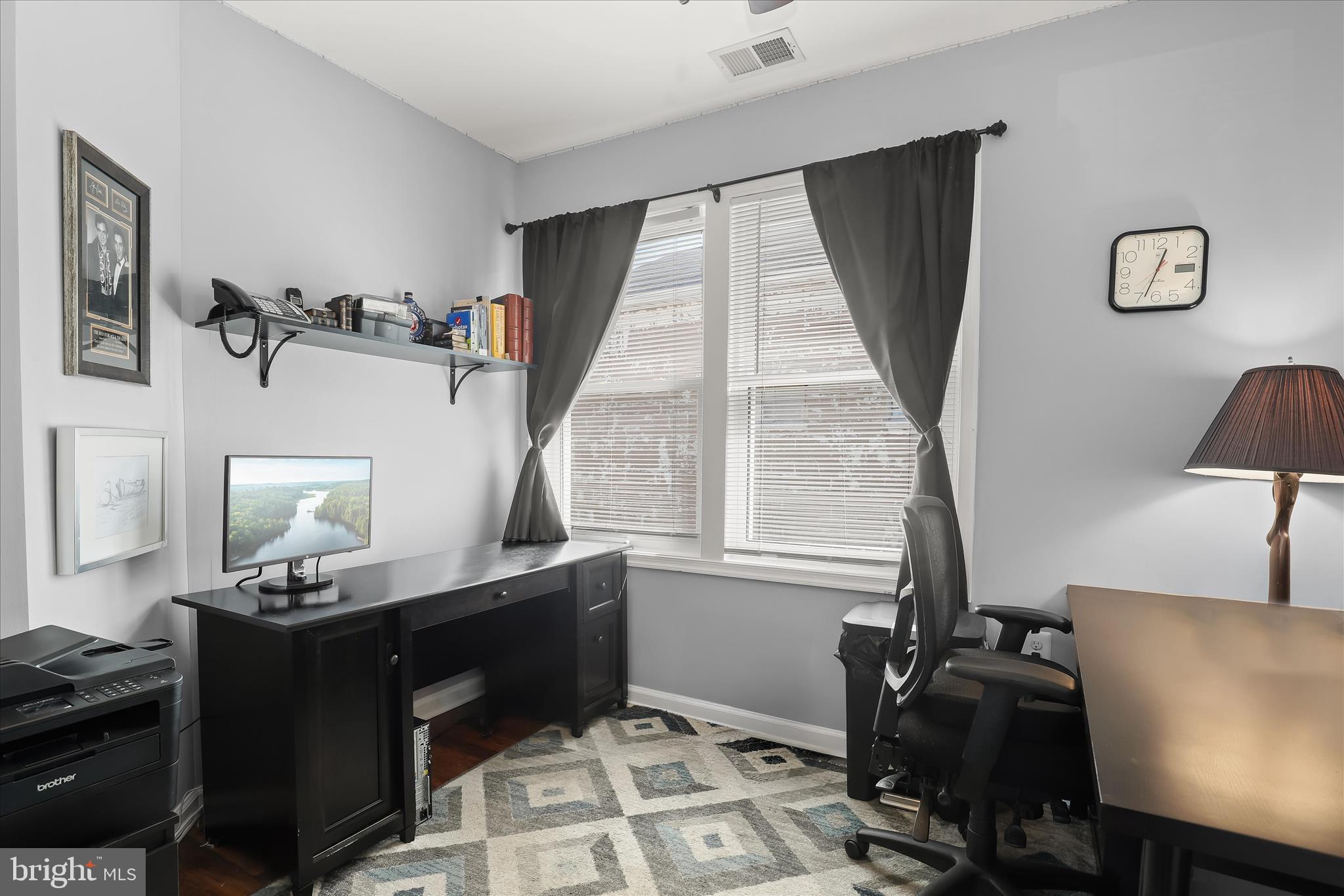 NORTH POINT TERRACE - Residential